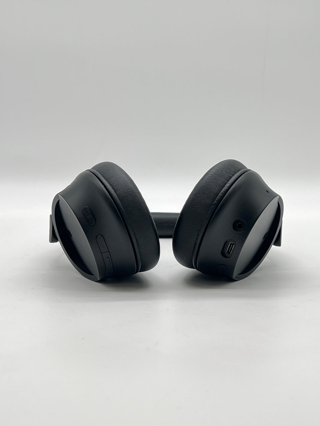 Sony WH-CH720N Black Wireless Noise Cancelling Headphones - Used