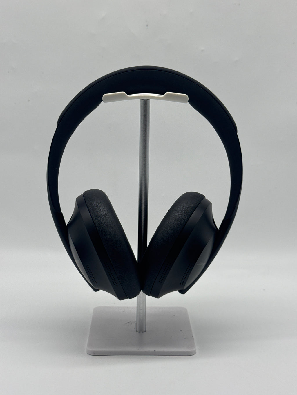 Bose Noise Cancelling Headphones 700 Triple Black Bluetooth - Used