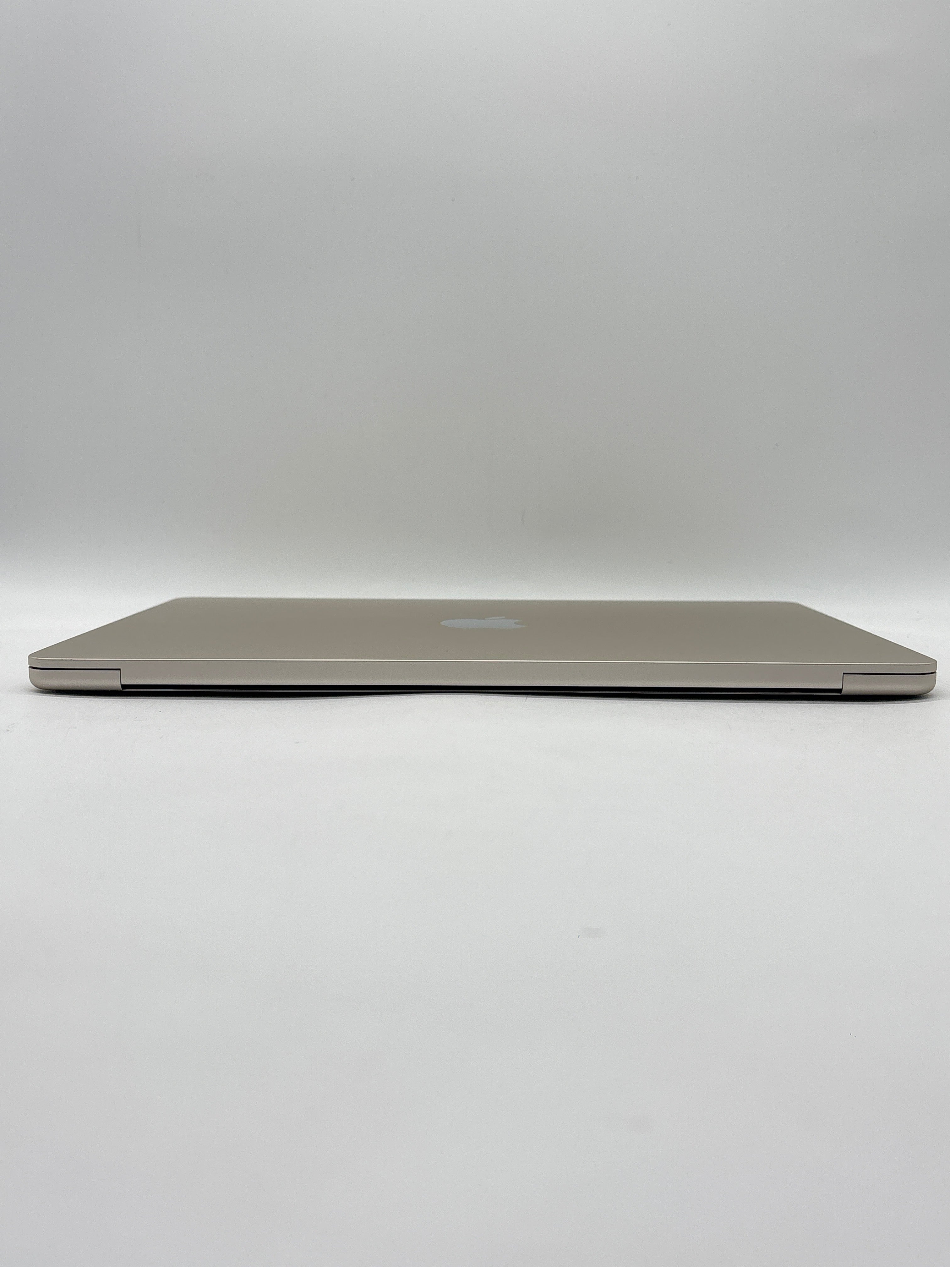 Apple MacBook Air A3240 M4 16GB RAM 256GB White