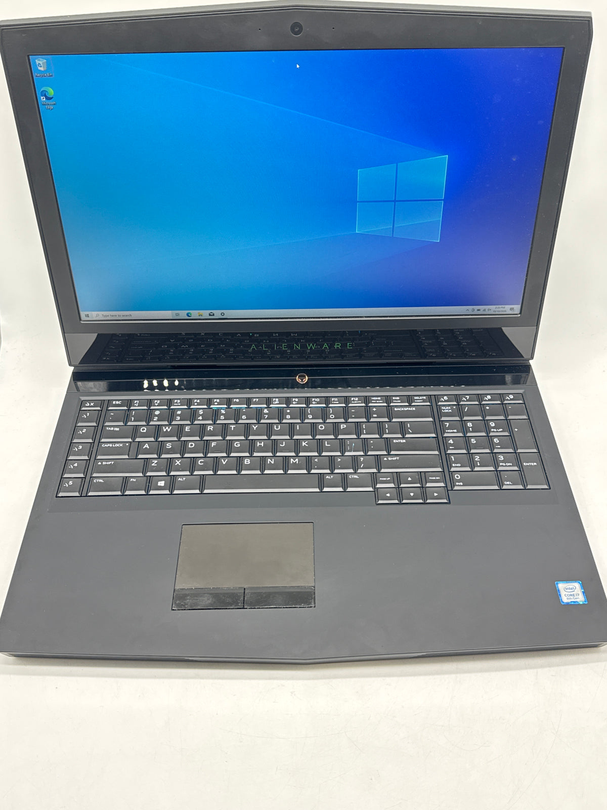 Alienware 17 R5 Core i7-8750H 16GB RAM 1TB HDD GTX 1070 17.3in - Bad HDD