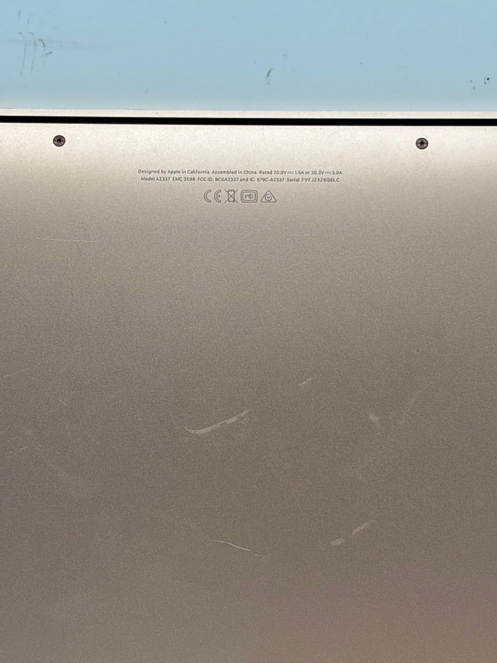 Apple MacBook Air 13in M1 2020 A2337 8GB RAM 256GB SSD Bad LCD - For Parts