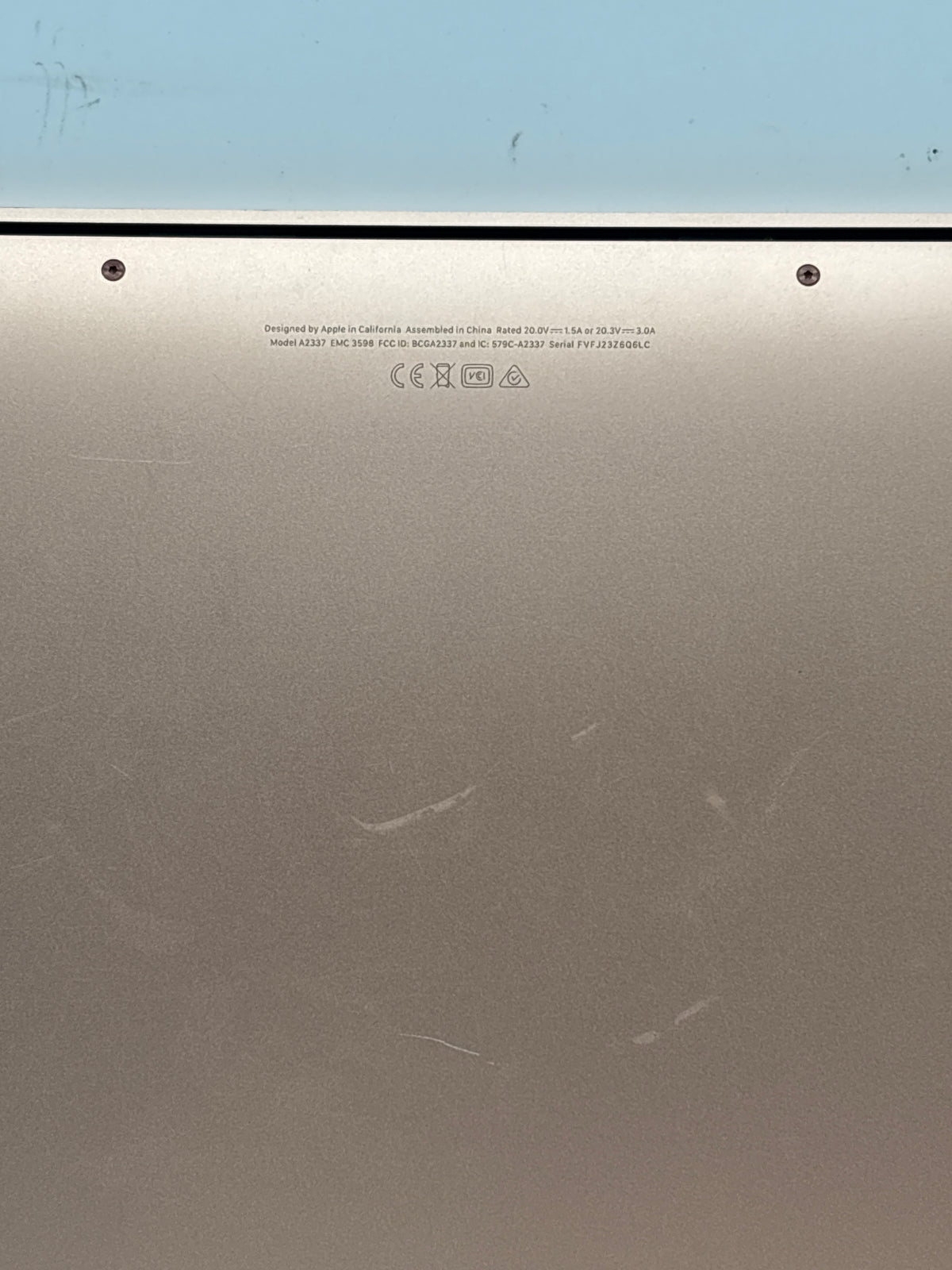 Apple MacBook Air 13in M1 2020 A2337 8GB RAM 256GB SSD Bad LCD - For Parts