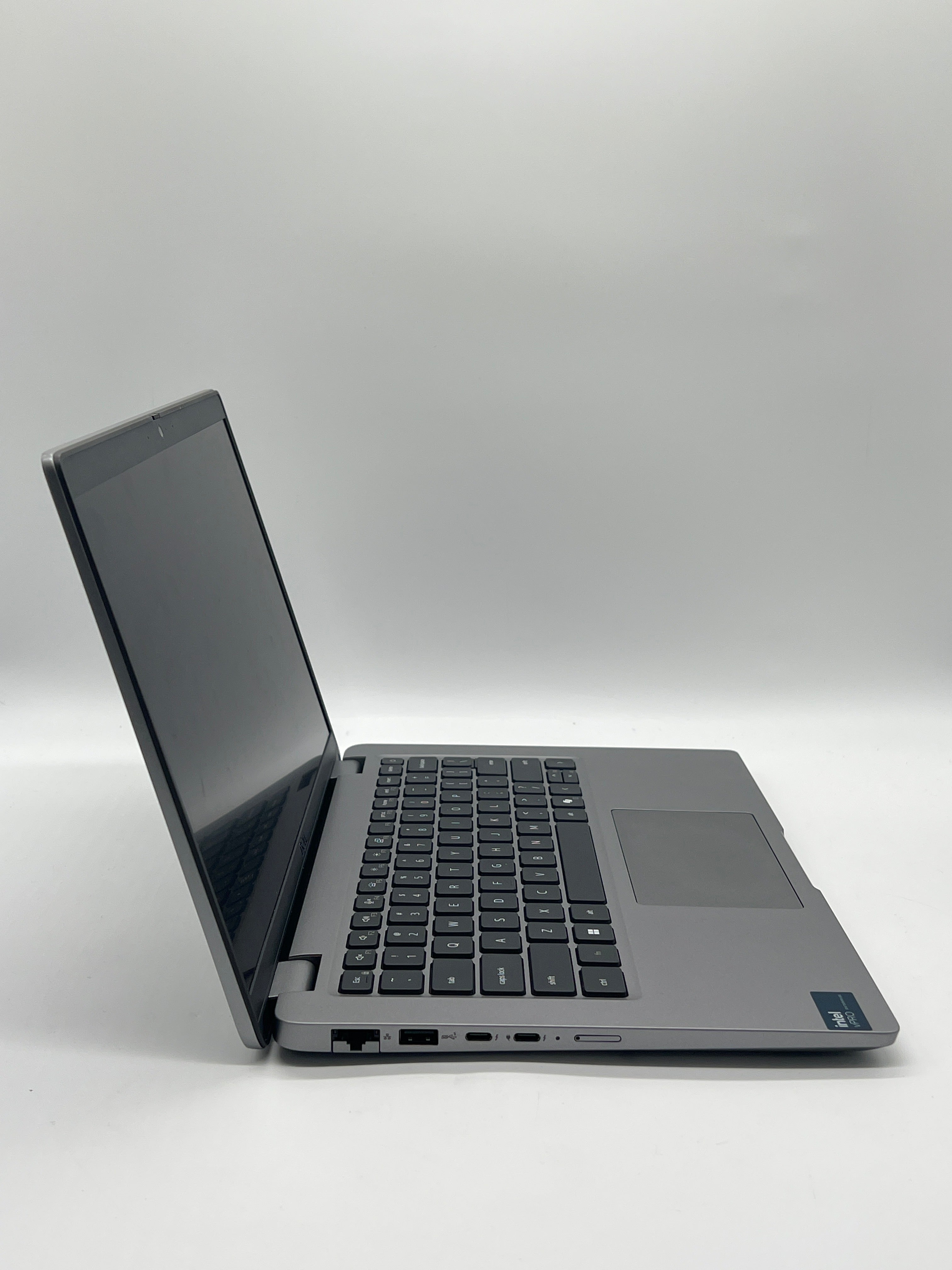 Dell Latitude 5450 14 inch Intel Core Ultra 5 135U 32 GB RAM 512 GB SSD