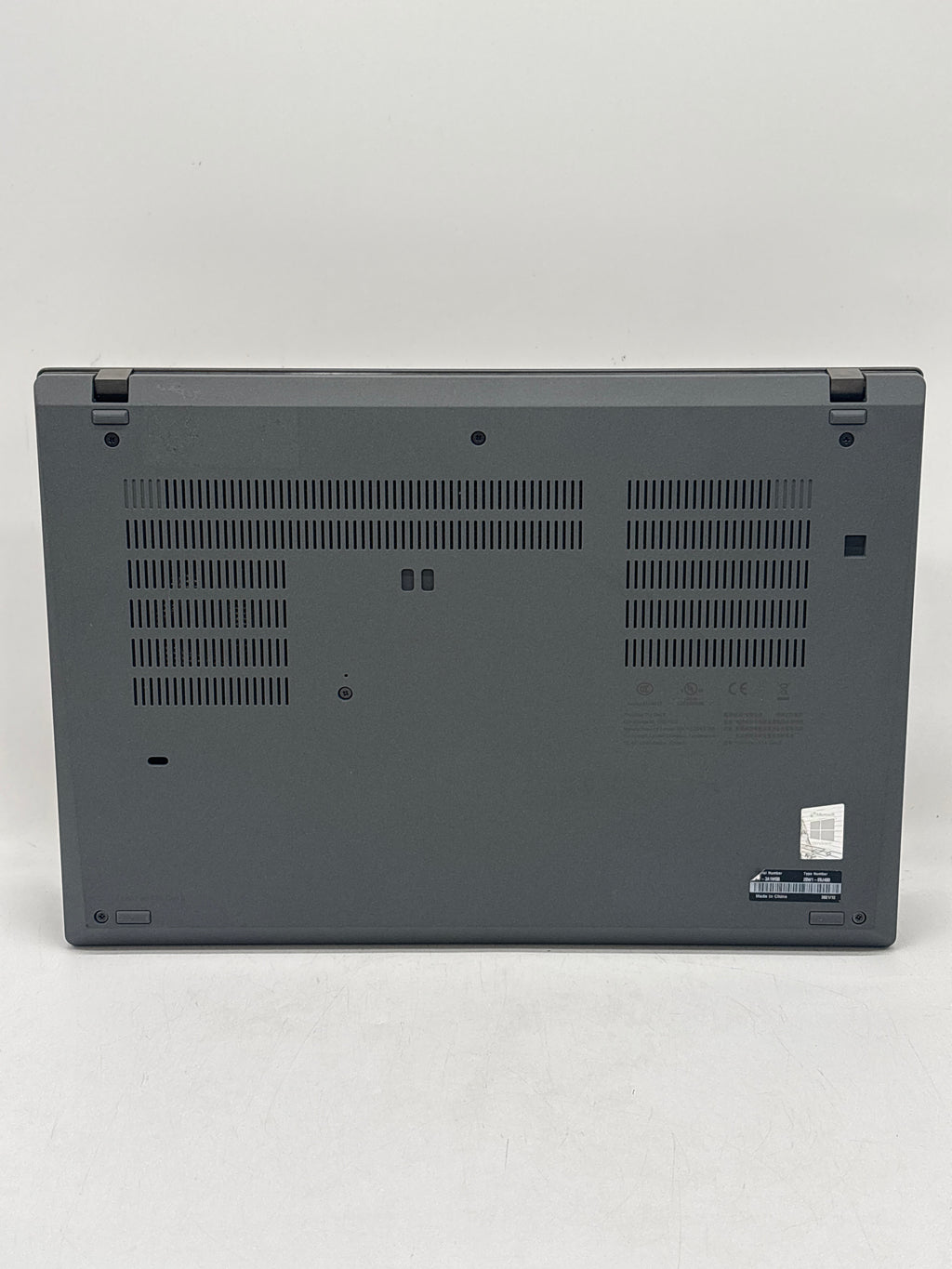 Lenovo ThinkPad T14 Gen 2 14" Core i5-1145G7 16GB RAM 256GB SSD - For Parts