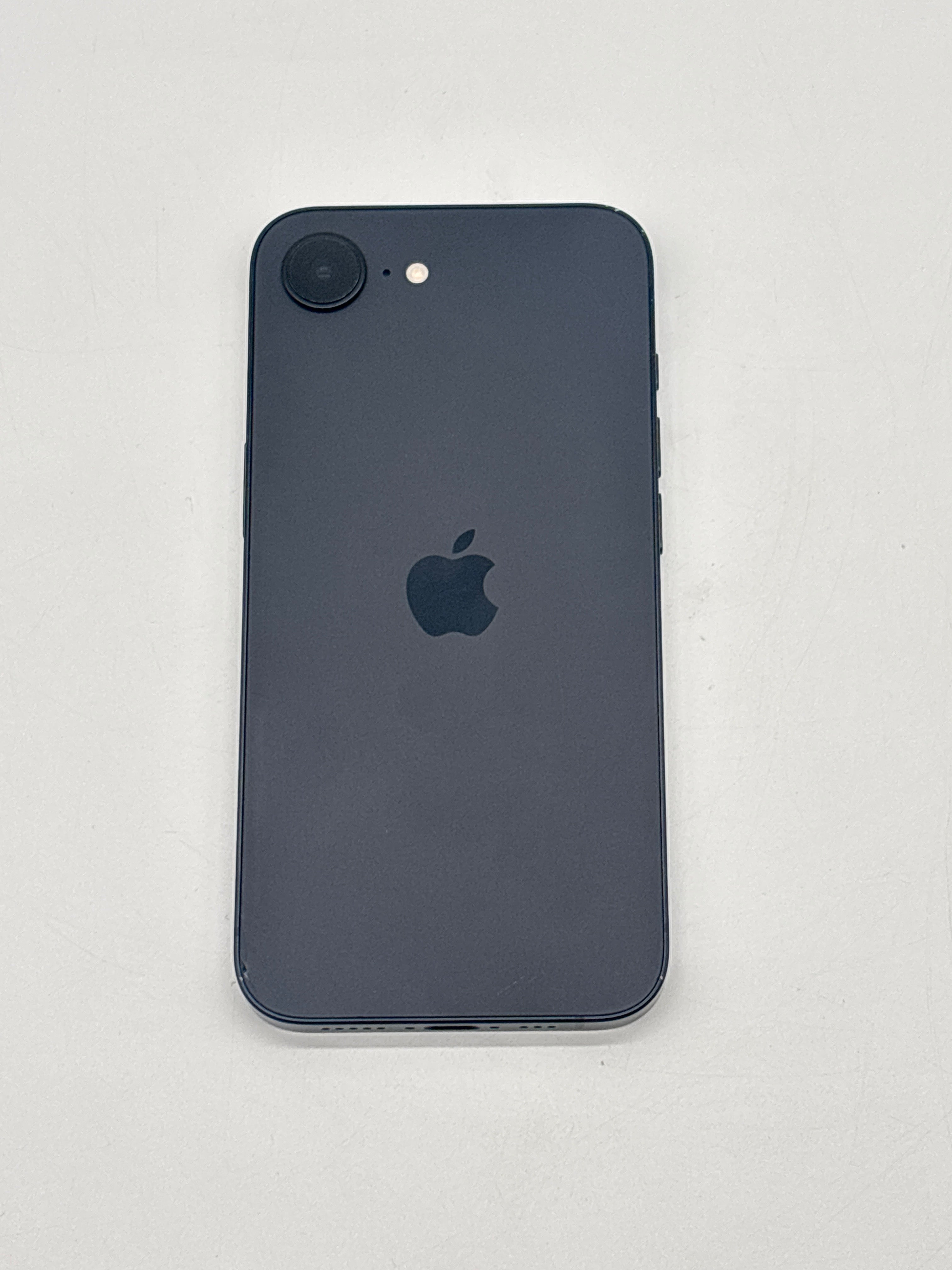 Apple iPhone 16e 6.1 in A18 128 GB Black Boost Mobile Compatible