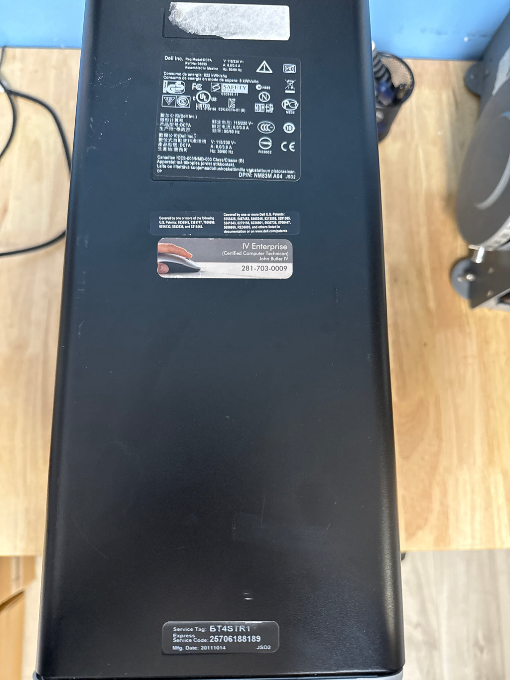 Dell Precision T3500 Xeon  8GB RAM 250GB HDD NVDIA Quadro FX 3700