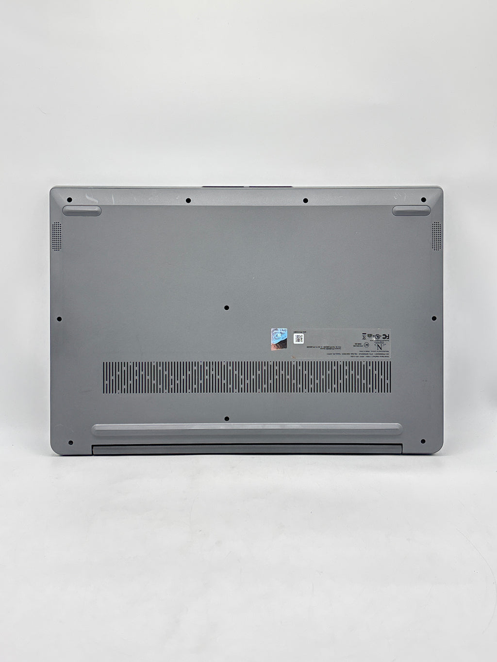 Lenovo IdeaPad 3 17ABA7 AMD Ryzen 5 5625U 16GB RAM 1TB SSD - Used