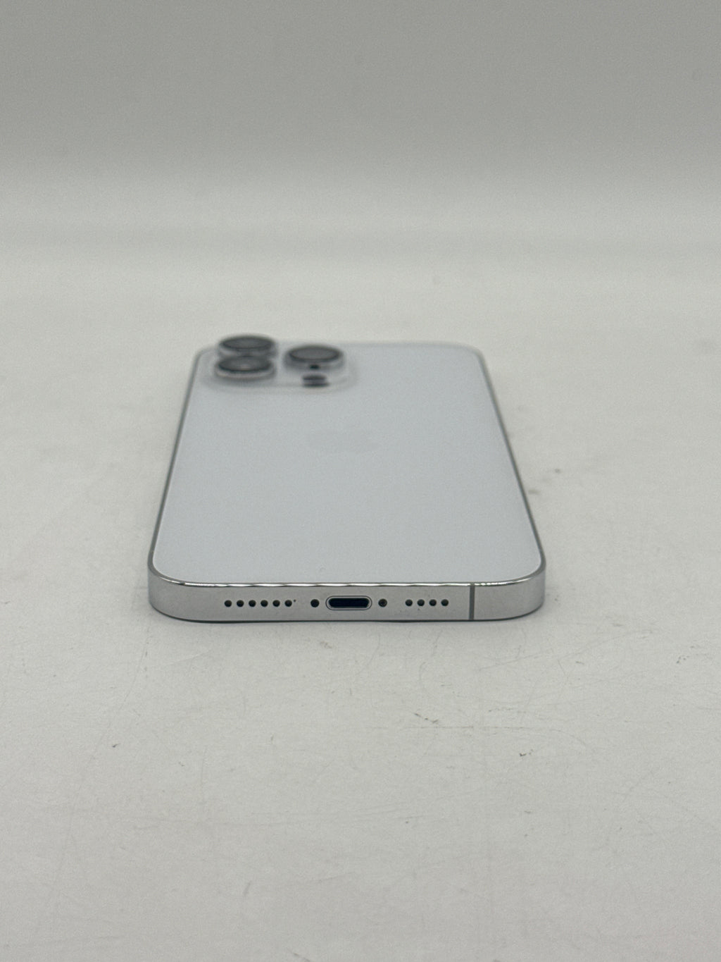 Apple iPhone 14 Pro Max 6.7" A2651 128GB Unlocked Silver - Used