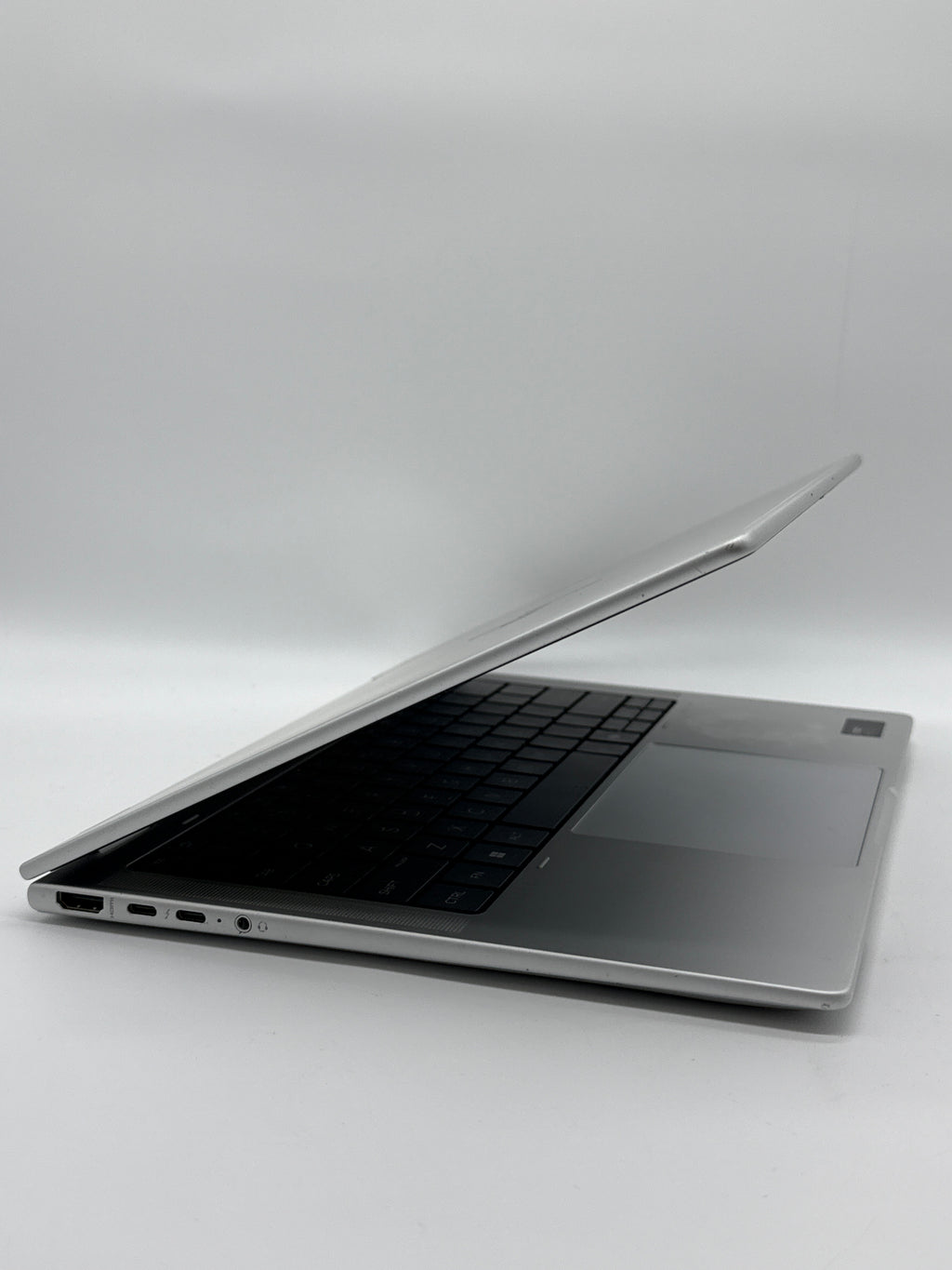 HP Elite x360 1040 G11 2-in-1 Touch Ultra 7 16GB RAM 256GB SSD