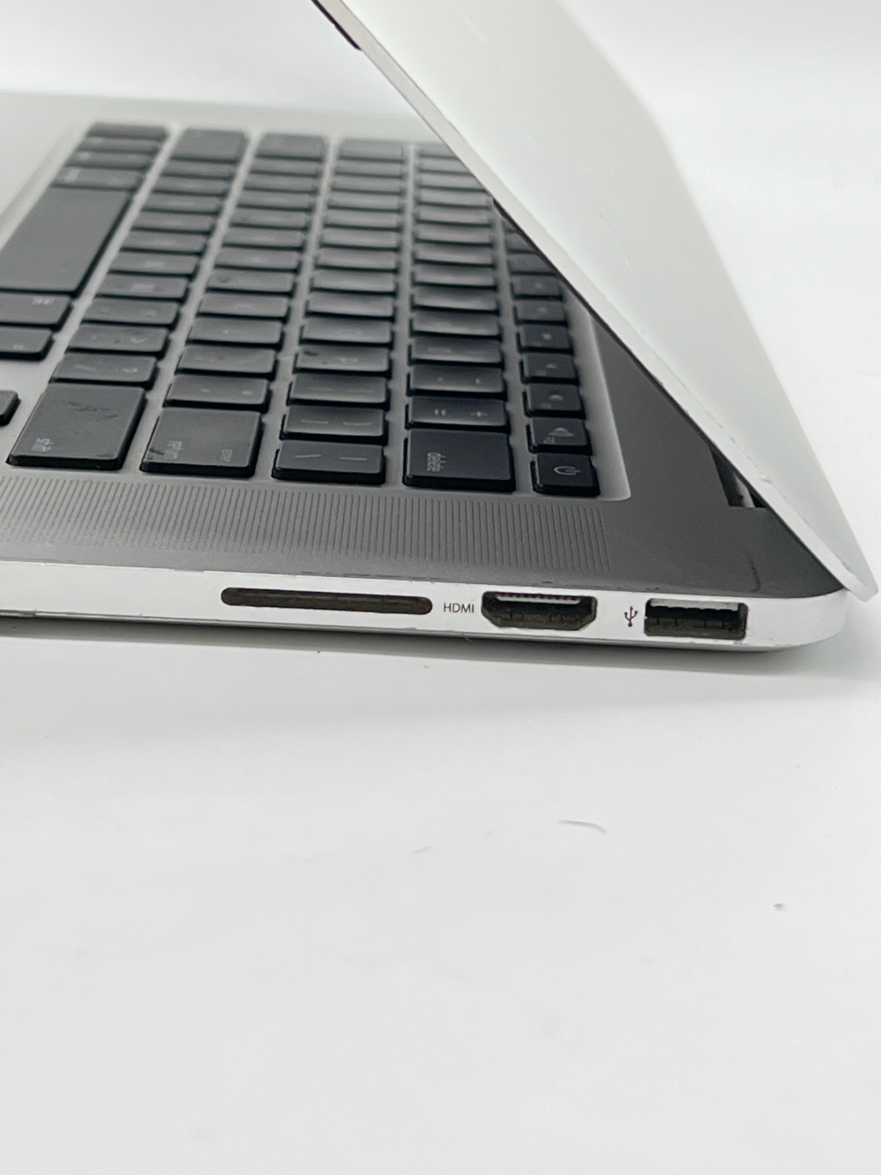 Apple MacBook Pro 15" A1398 2015 i7 16GB RAM 512GB SSD - For Parts (Read)