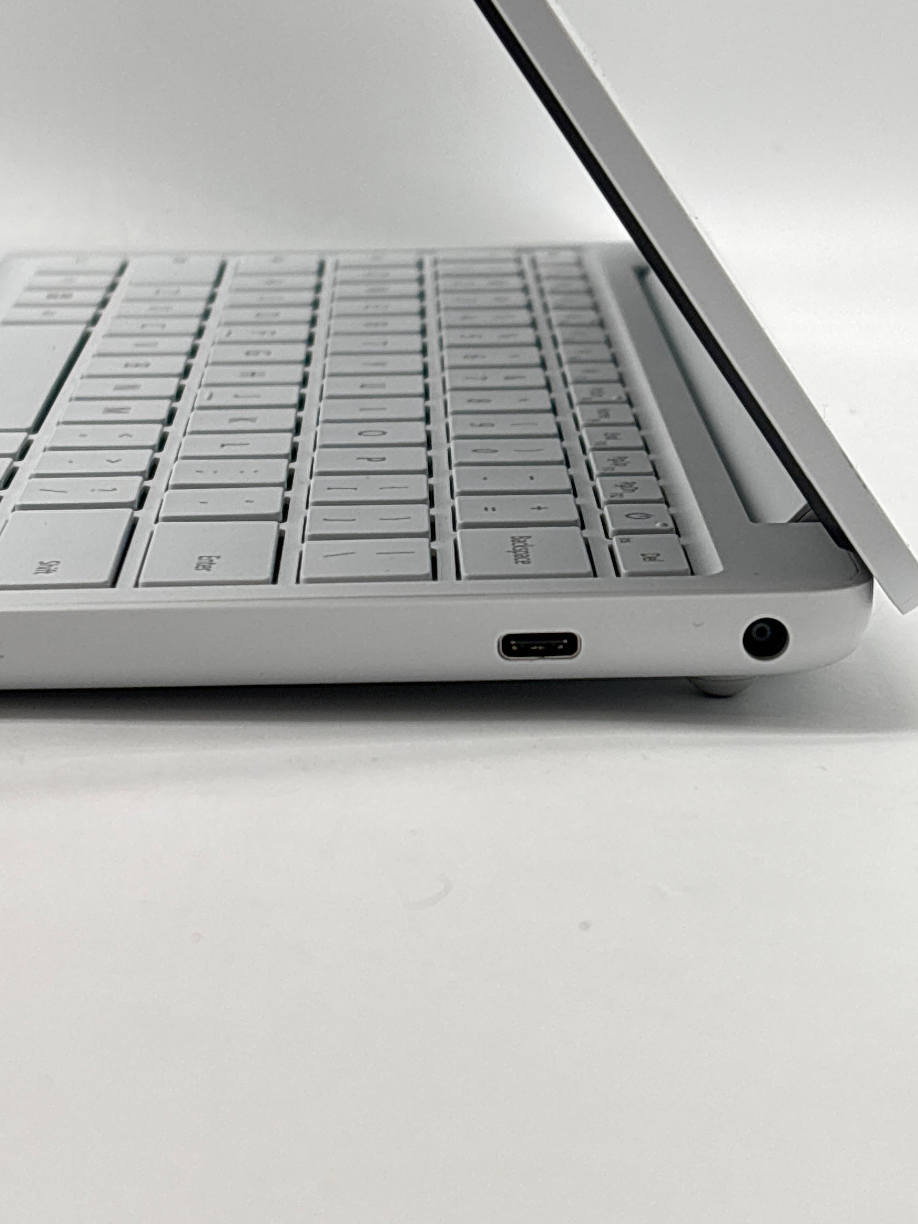 Microsoft Surface Laptop SE Celeron N4120 8GB RAM 128GB SD - Used