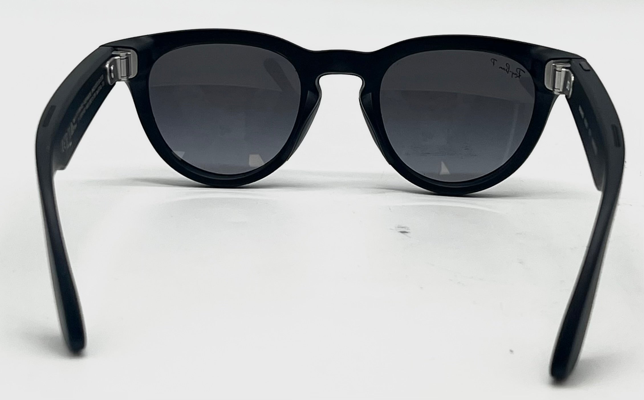 Ray-Ban Meta Headliner Gen 2 Smart Glasses - Used w/ Charging Case