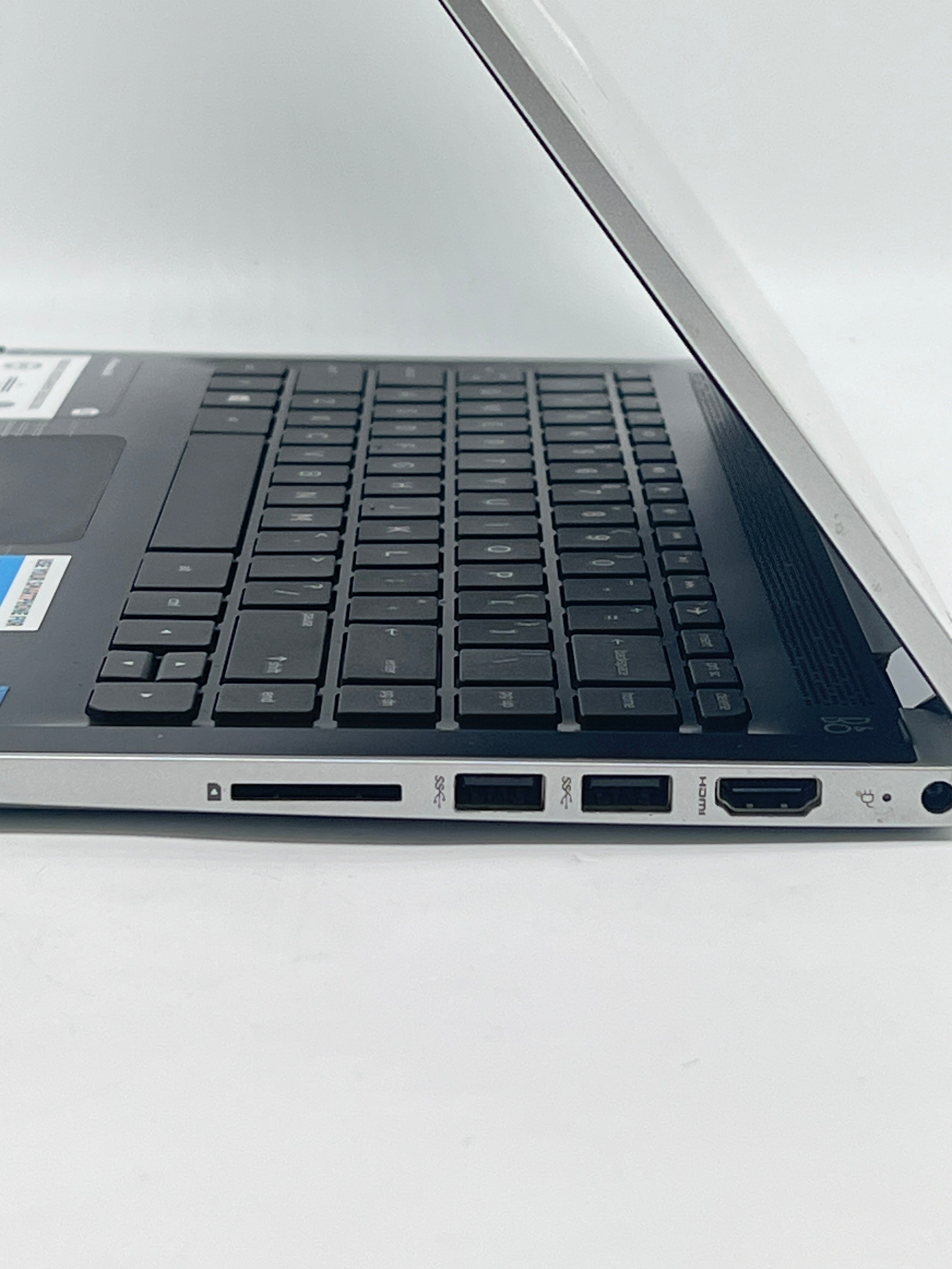 HP Pavilion x360 m3-u001dx i3-6100U 4GB RAM 500GB HDD - For Parts (Read)