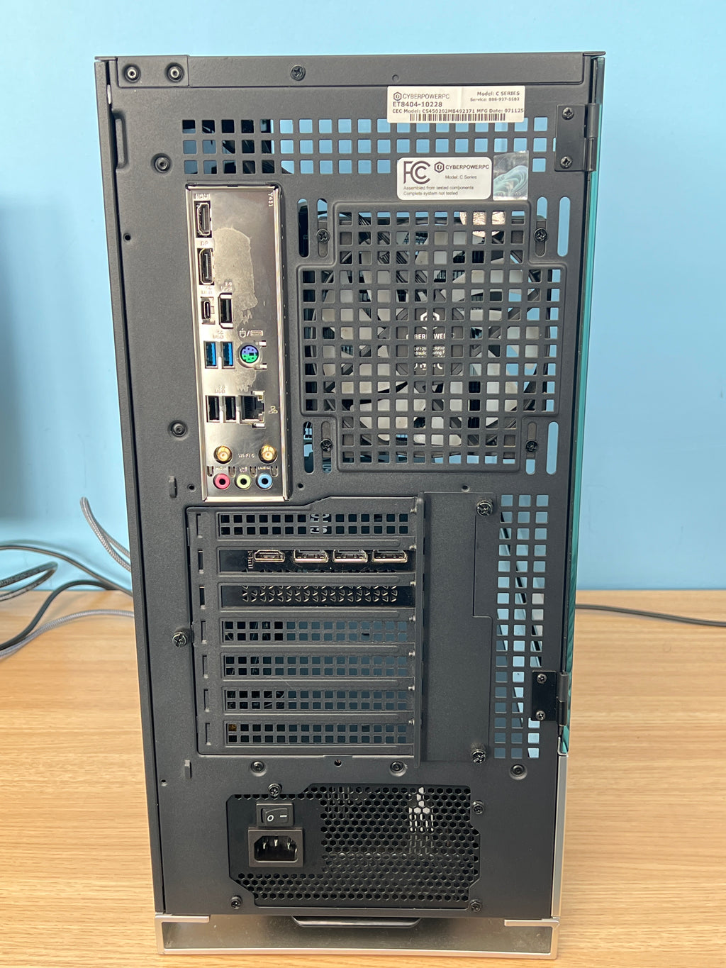 CyberPowerPC GMA7300WST Ryzen 5 8400F 16GB DDR5 1TB SSD RTX 5060 - For Parts