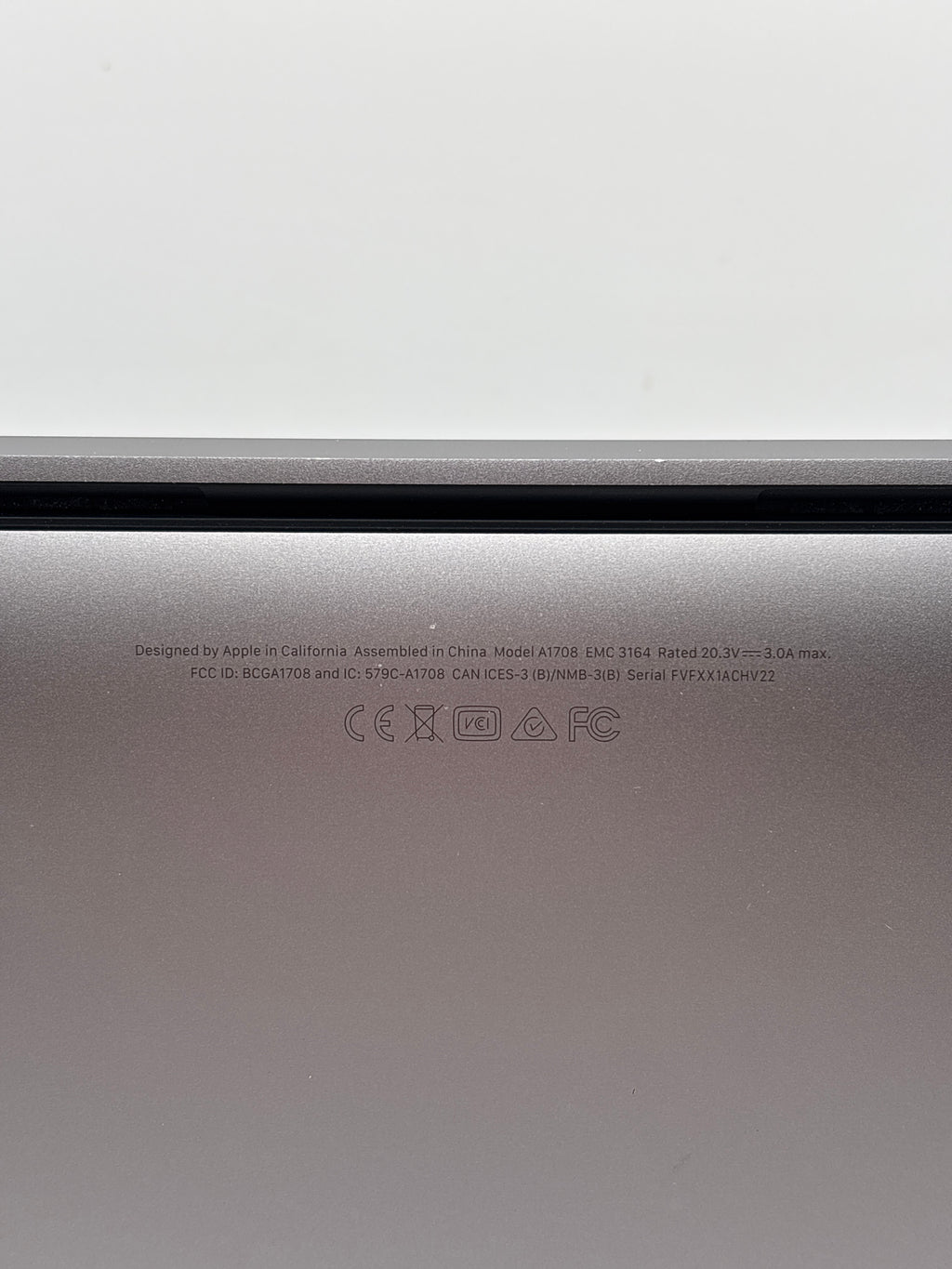 Apple MacBook Pro 2017 13.3" A1708 i5 2.3GHz 8GB RAM 128GB SSD - Service Battery