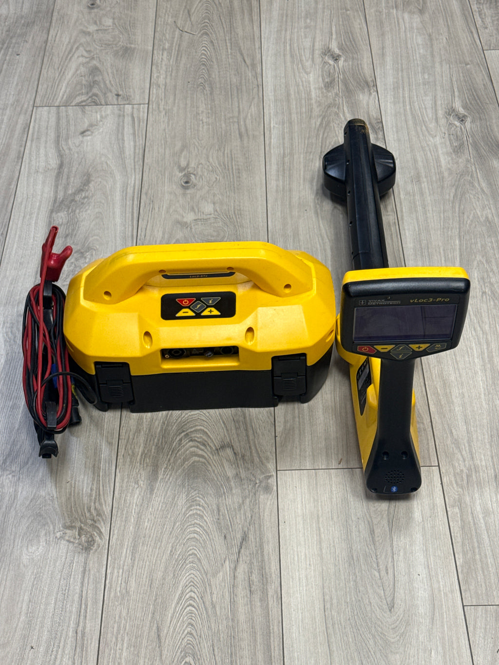 Vivax Metrotech vLoc3-Pro Utility Locator w/ Loc3-5Tx Transmitter - Used