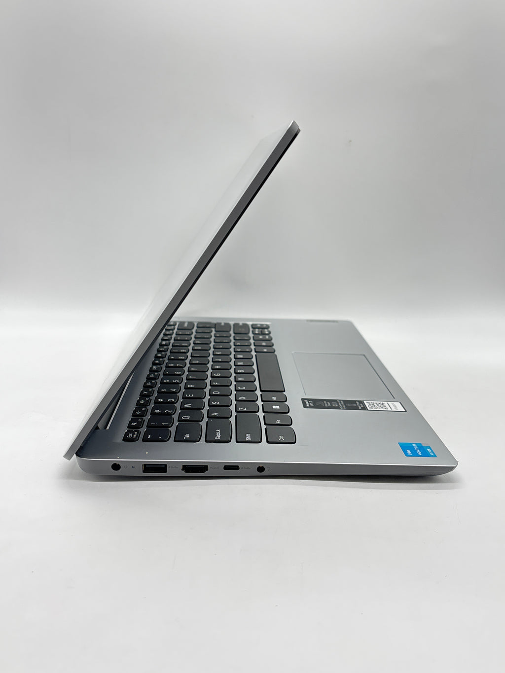 Lenovo IdeaPad 14IJL7 N6000 4GB RAM 128GB SSD Silver - Used