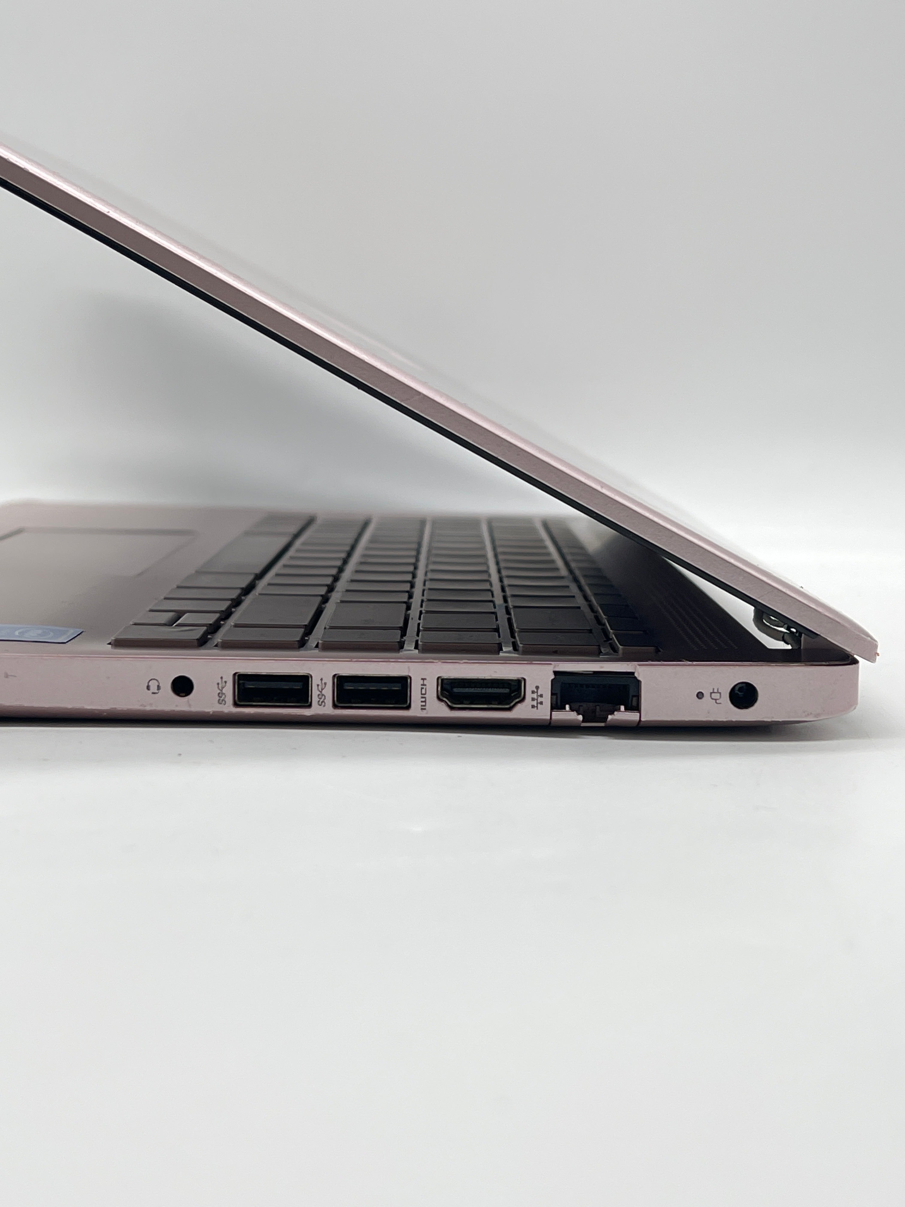 HP 14-CF2112WM Celeron N4120 8GB RAM 64GB SD - For Parts (Hinge Cover Missing)