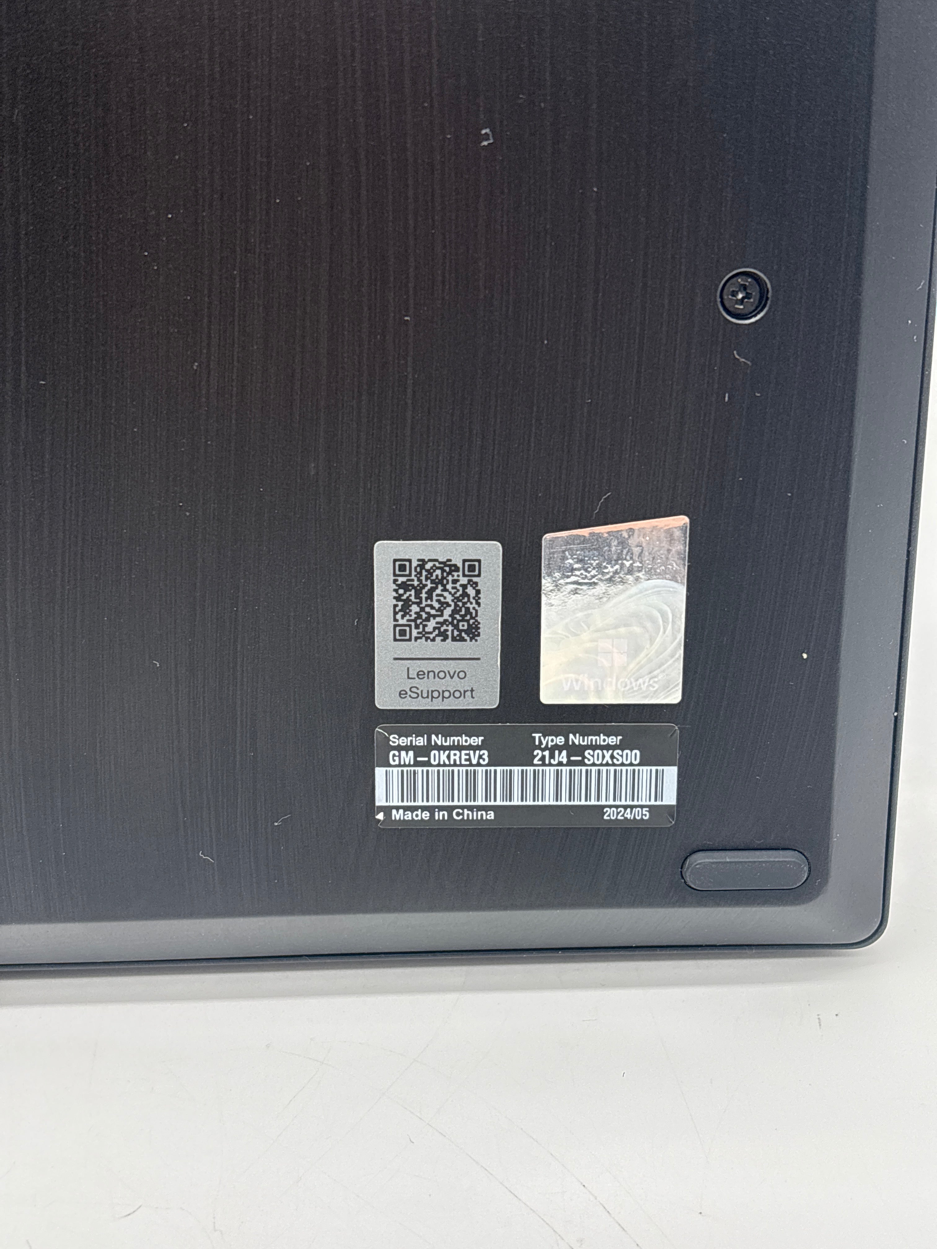 Lenovo ThinkPad X13 Gen 4 Touch AMD Ryzen 7 PRO 7840U 32GB RAM 512GB - For Parts