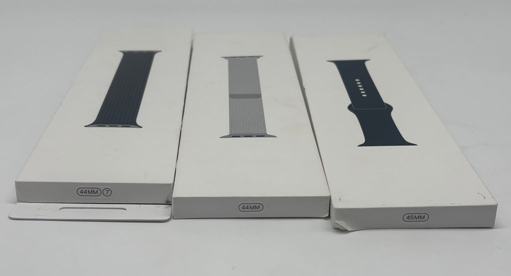 Apple Watch Series 6 GPS A2292 44mm (w/ 3 Extra Bands) - For Parts(Cracks Rear)