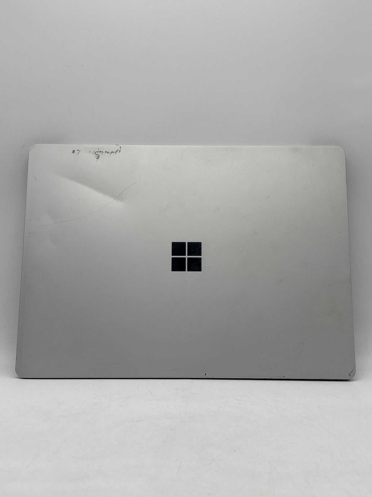 Microsoft Surface Laptop 1769 13" Intel Core i5-8350U 8GB RAM 256GB SSD Silver - Used