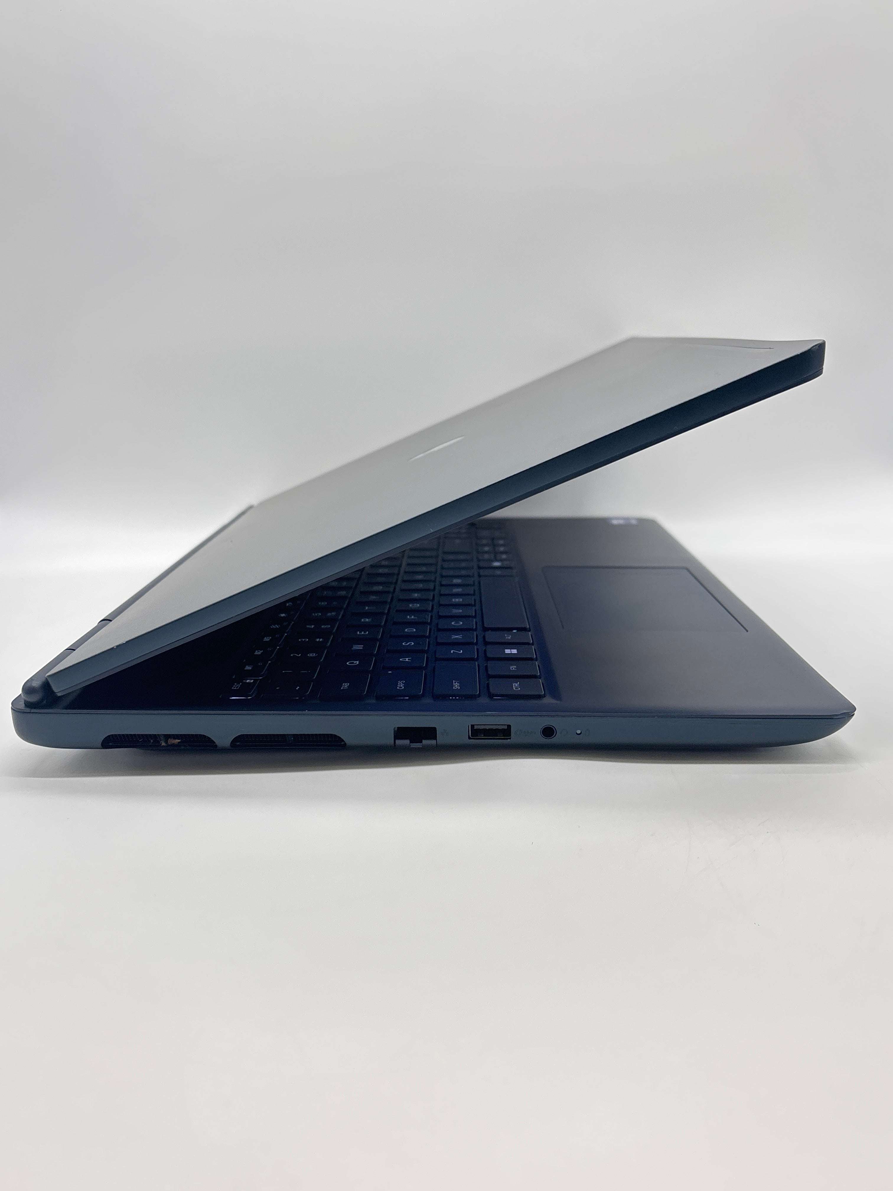 Dell Alienware 16X Aurora AC16251 Core Ultra 9 275HX 32GB RAM 1TB SSD