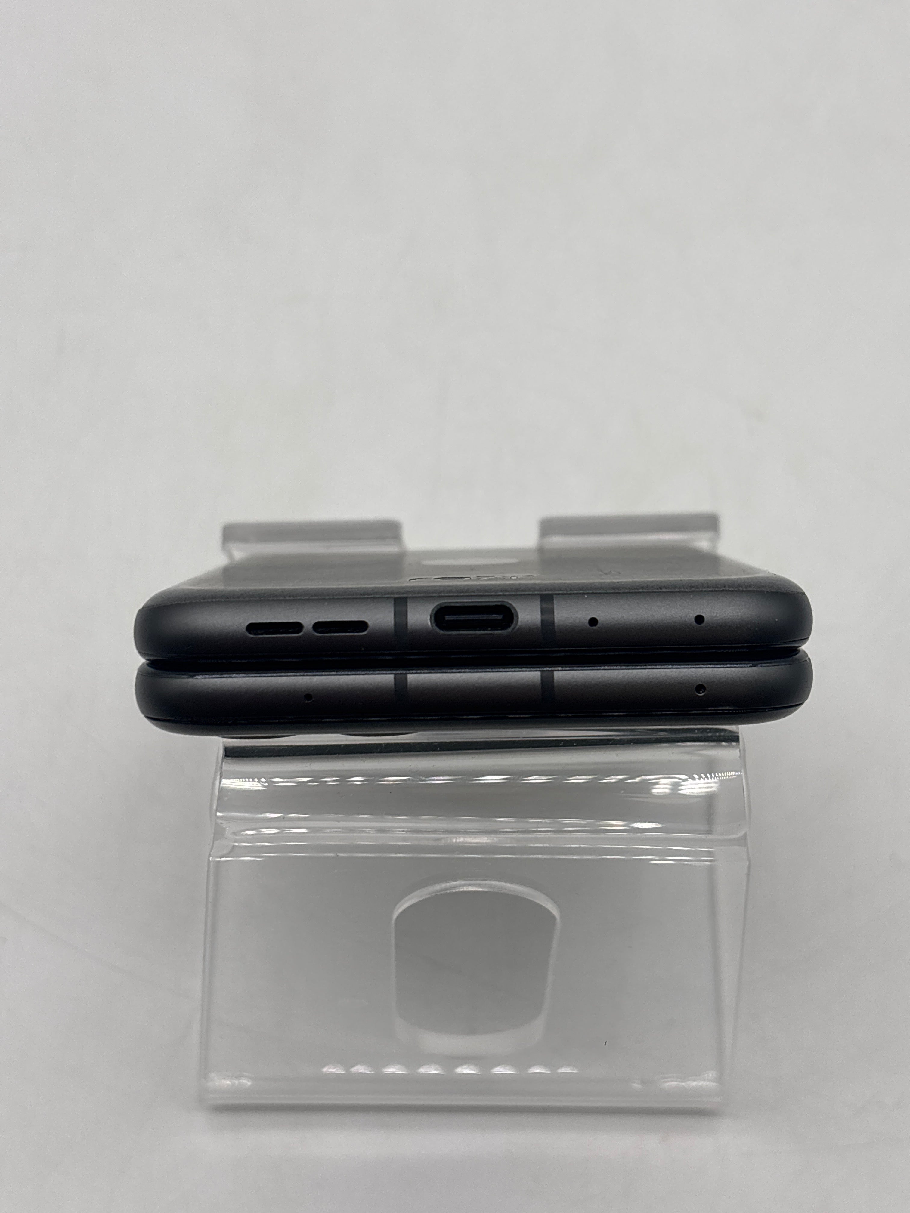 Motorola Razr 2024 6.9 in 256 GB 8 GB RAM Gray MetroPCS