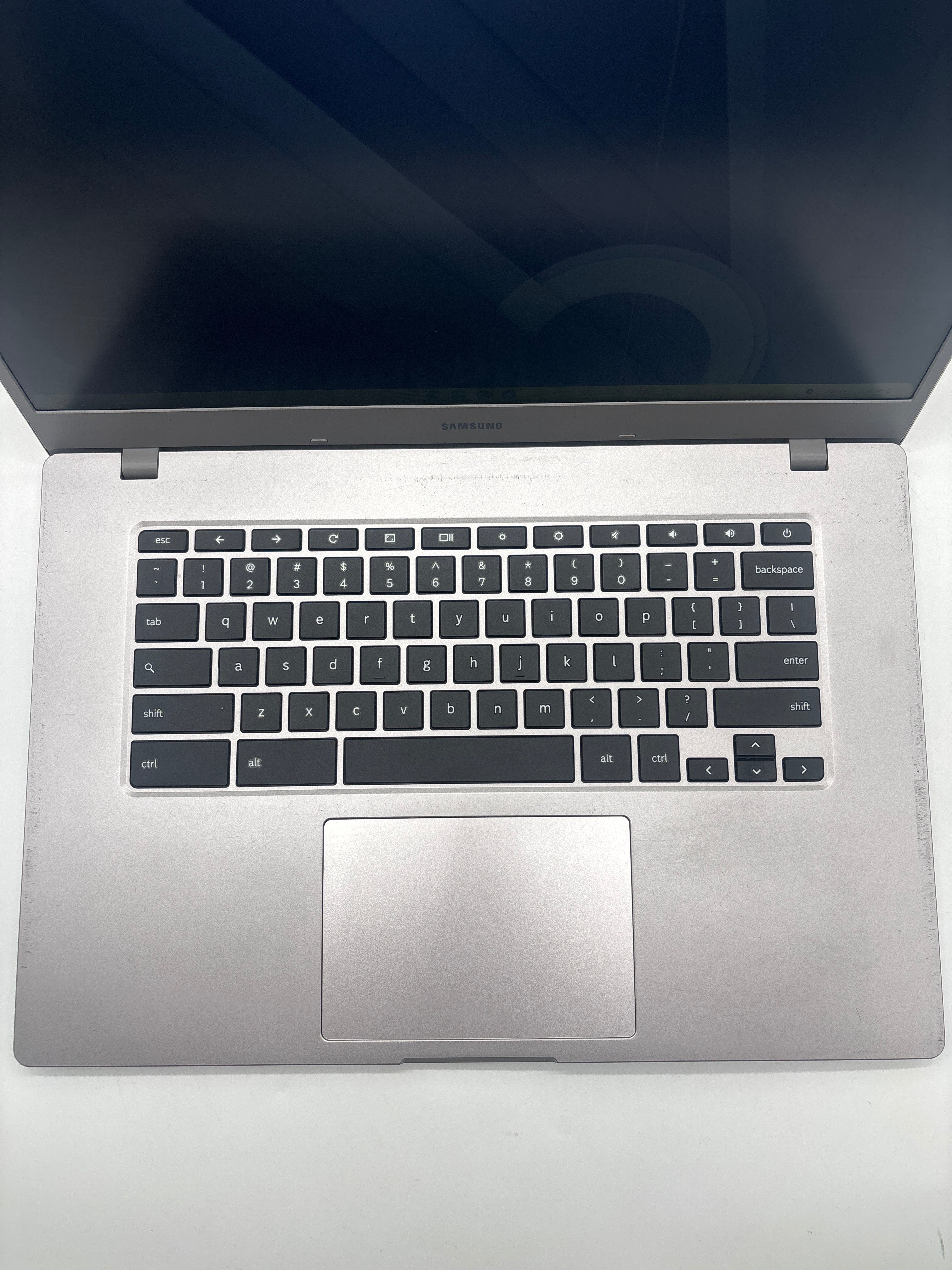 Samsung Chromebook xe350xba 15.6" N4000 4GB Ram 32GB SSD - For Parts (Read DESC)