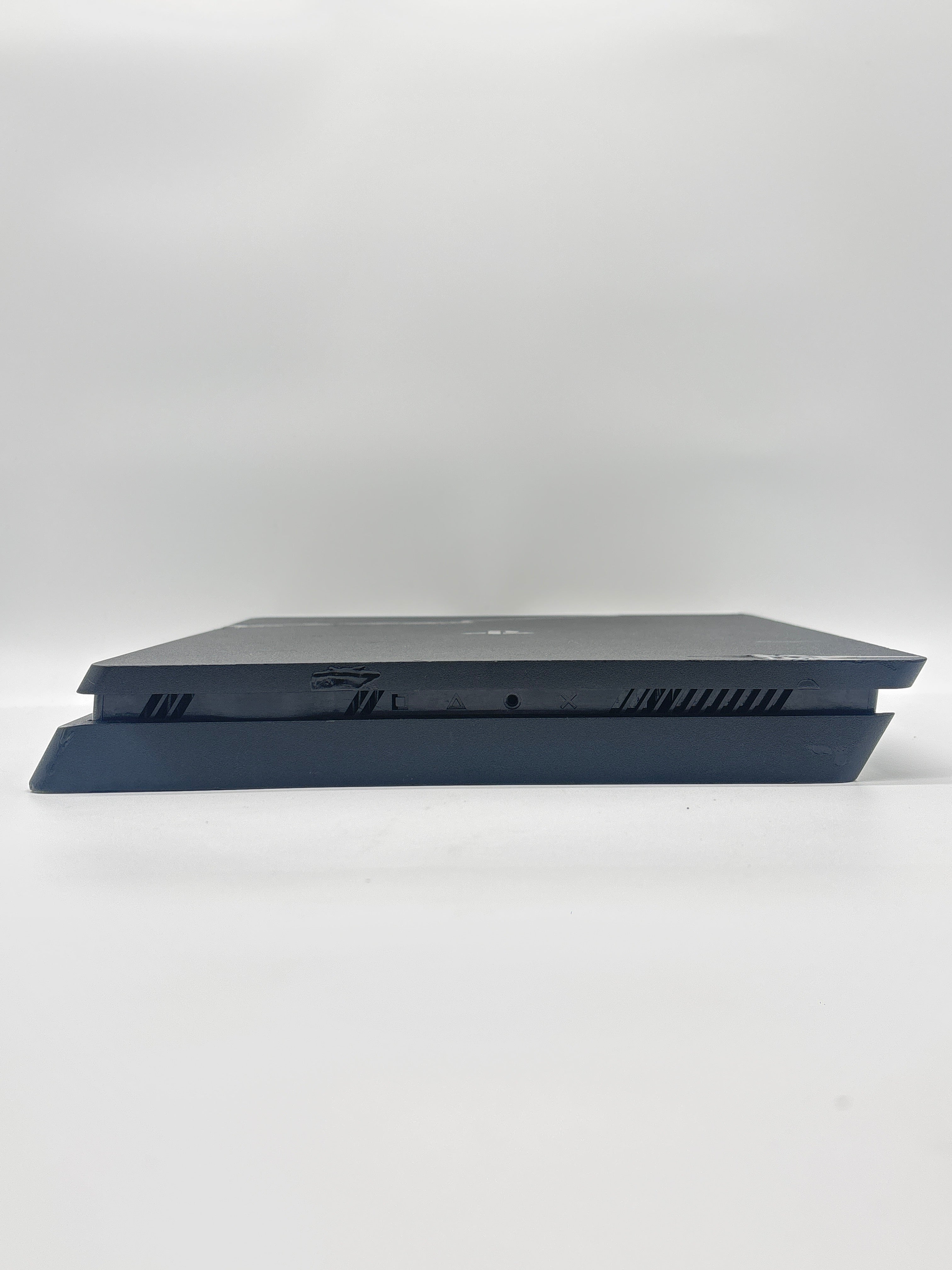 Sony PlayStation 4 Slim CUH-2215B 1TB Console Black Used