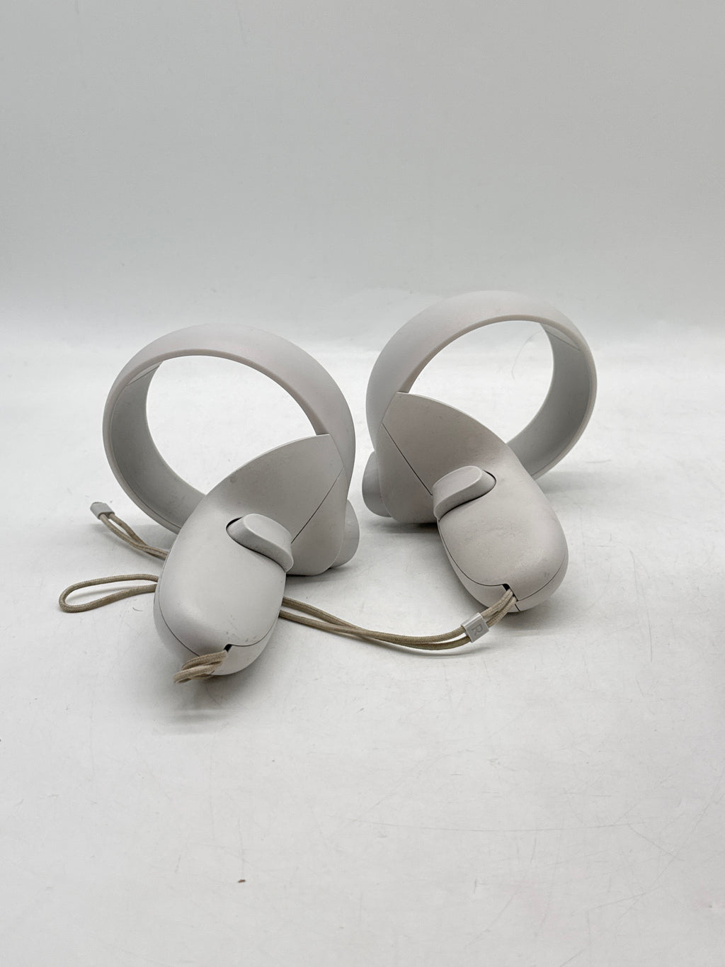 Meta Quest 2 128GB VR Headset White KW49CM - For Parts