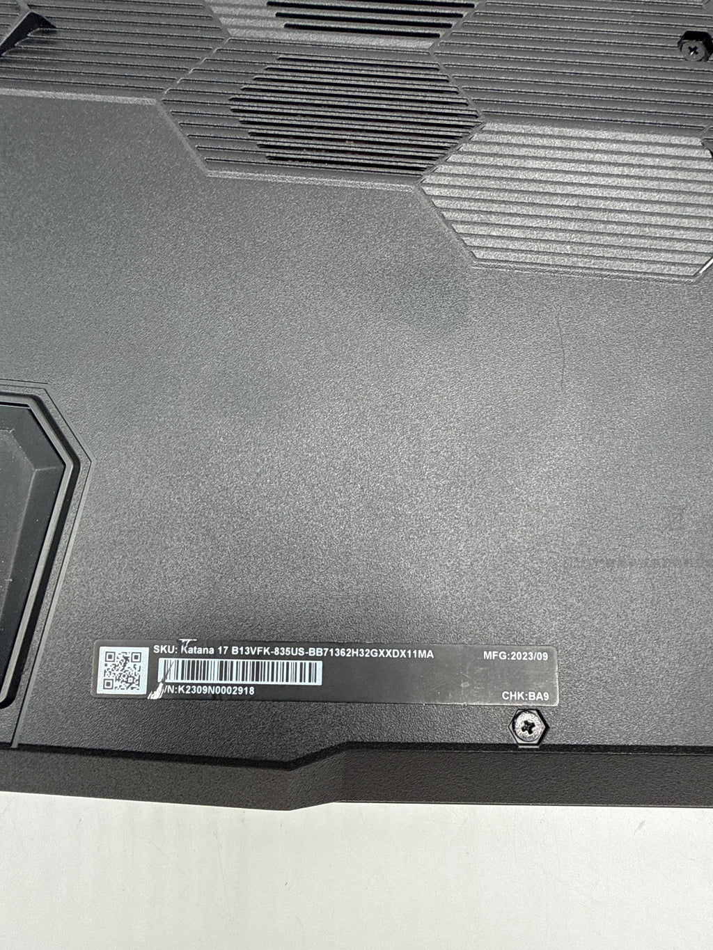 MSI Katana 17 B13V 17.3" Core i7-13620H 32GB 1TB SSD RTX 4060 - Used