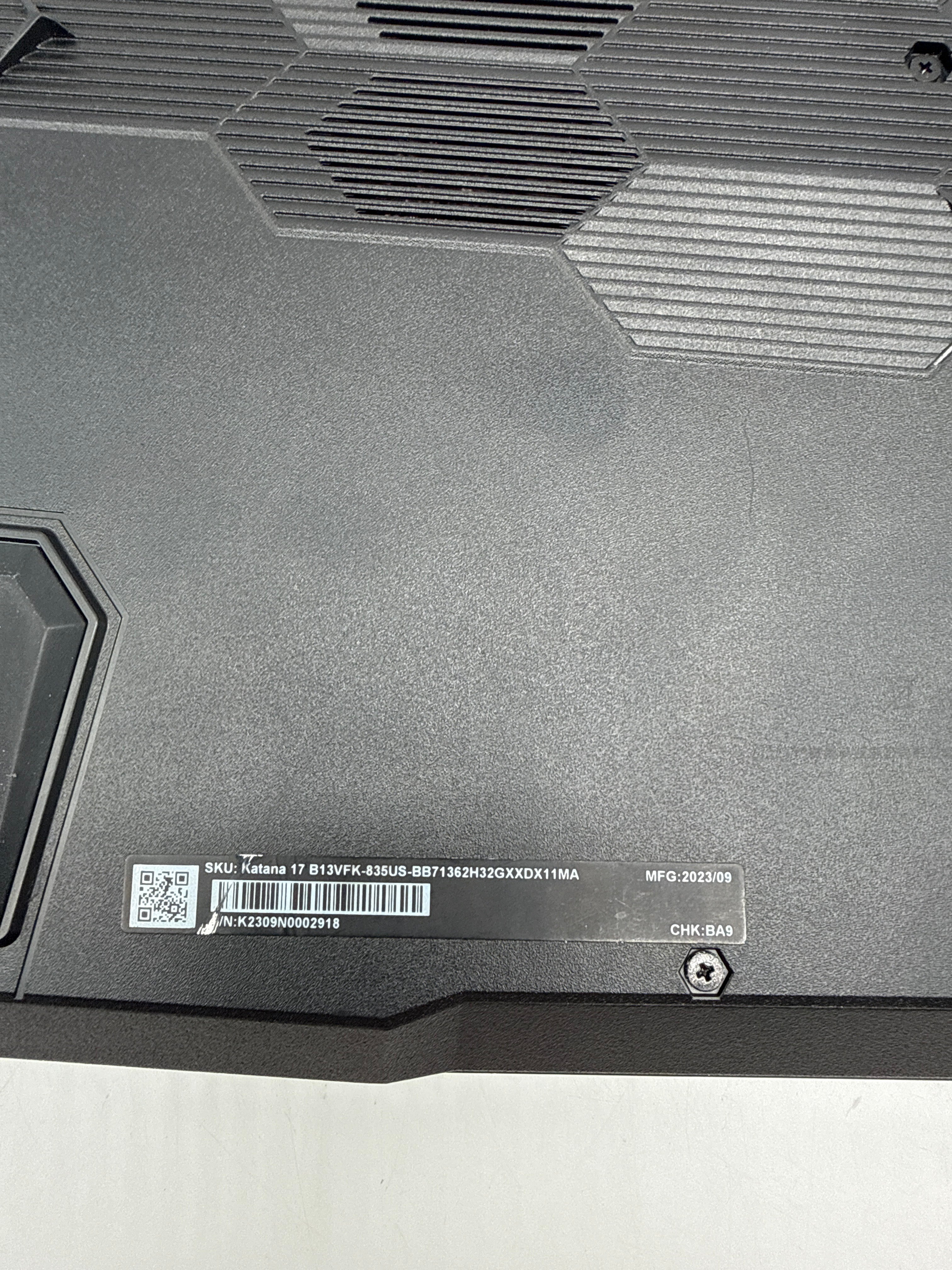 MSI Katana 17 B13V 17.3" Core i7-13620H 32GB 1TB SSD RTX 4060 - Used