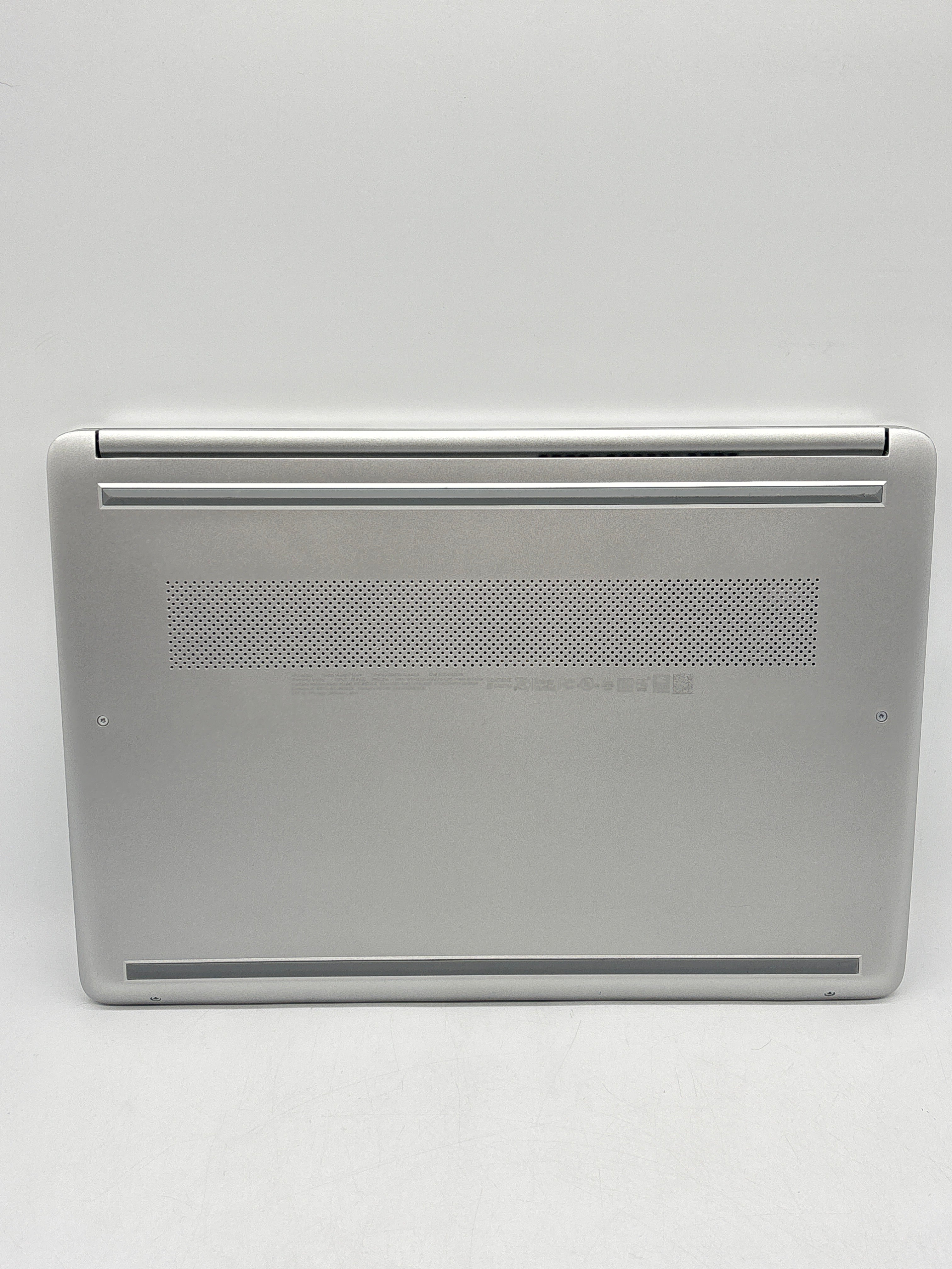 HP 14-dq0760dx 14 inch Celeron N4120 16GB RAM 128GB Silver Laptop