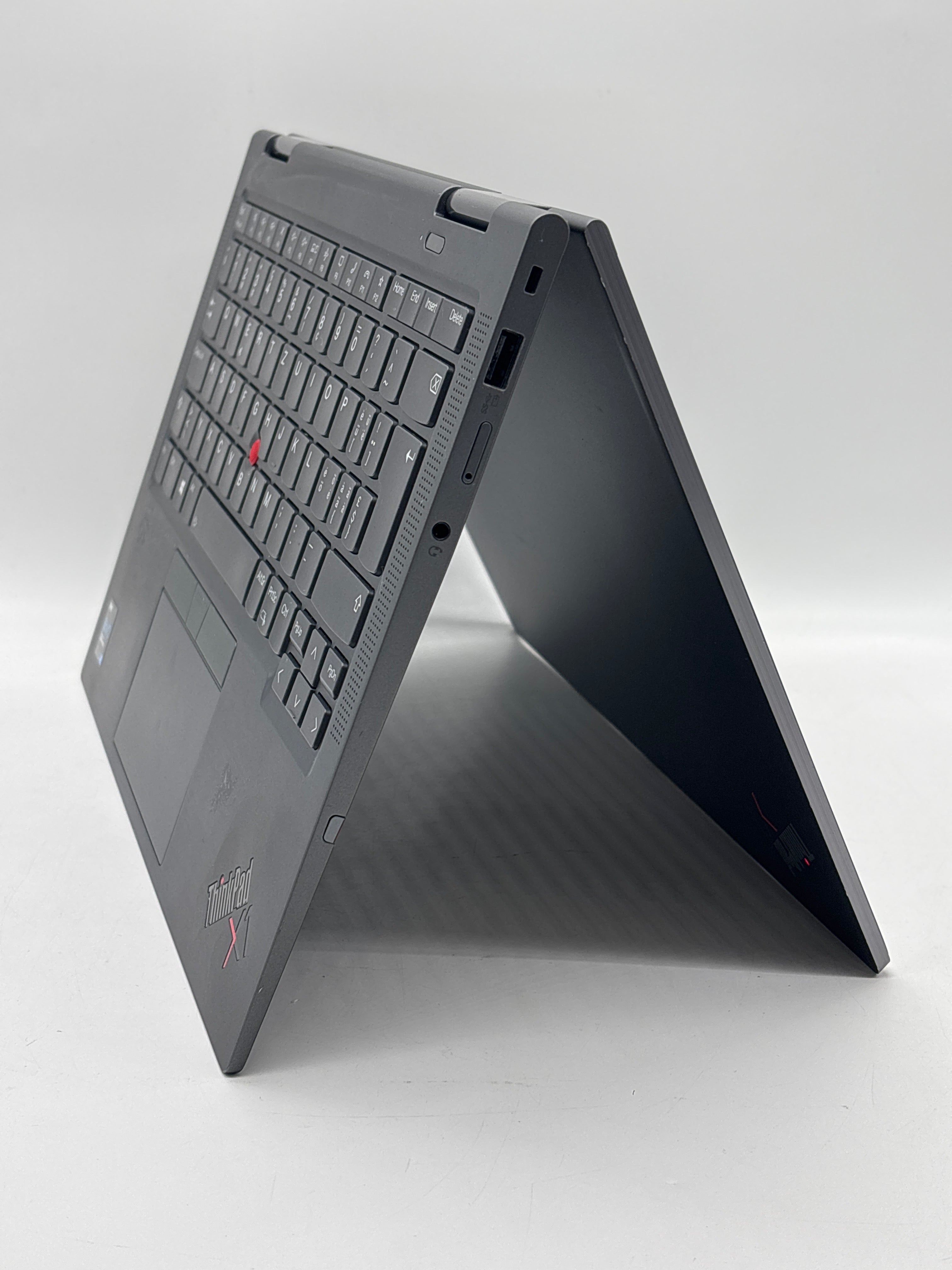Lenovo ThinkPad X1 Yoga Gen 6 i7-1185G7 32GB RAM 512GB SSD - For Parts (Read DESC)