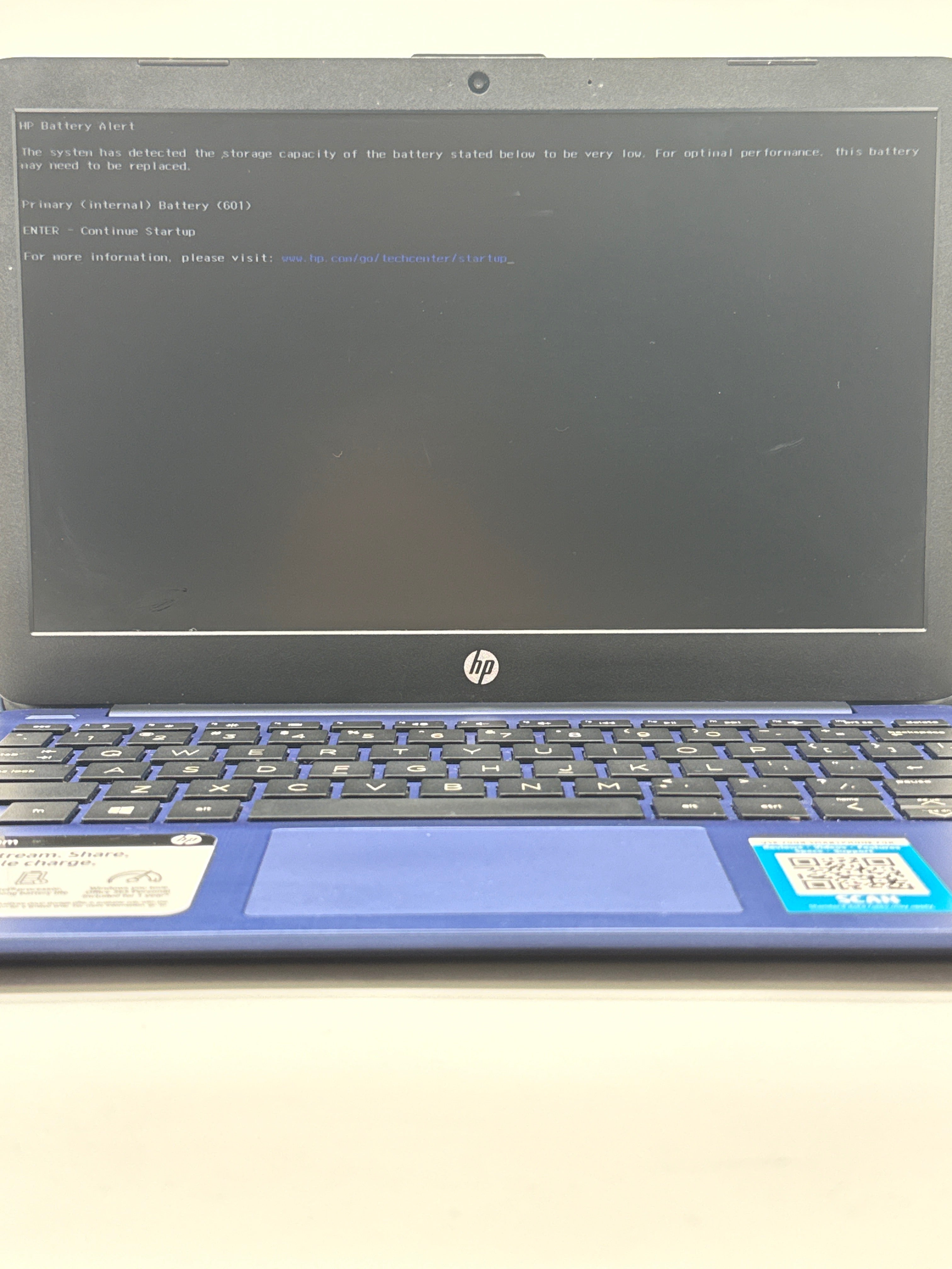 HP Stream 11-inch Intel Celeron Laptop with 4GB RAM and 32GB eMMC - Bad Battery