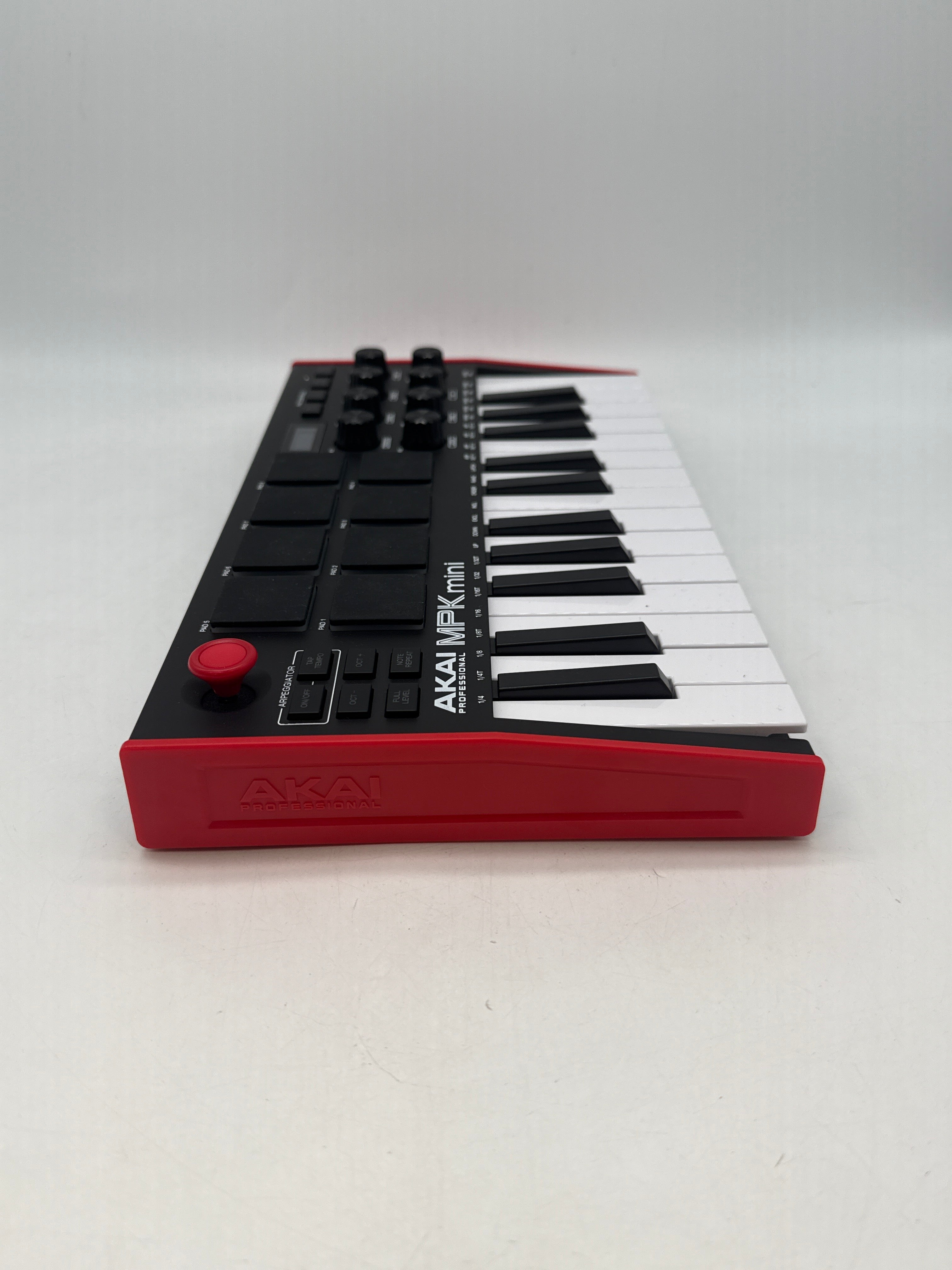 Akai MPK Mini MK3 25-Key Electronic Keyboard Controller - Used