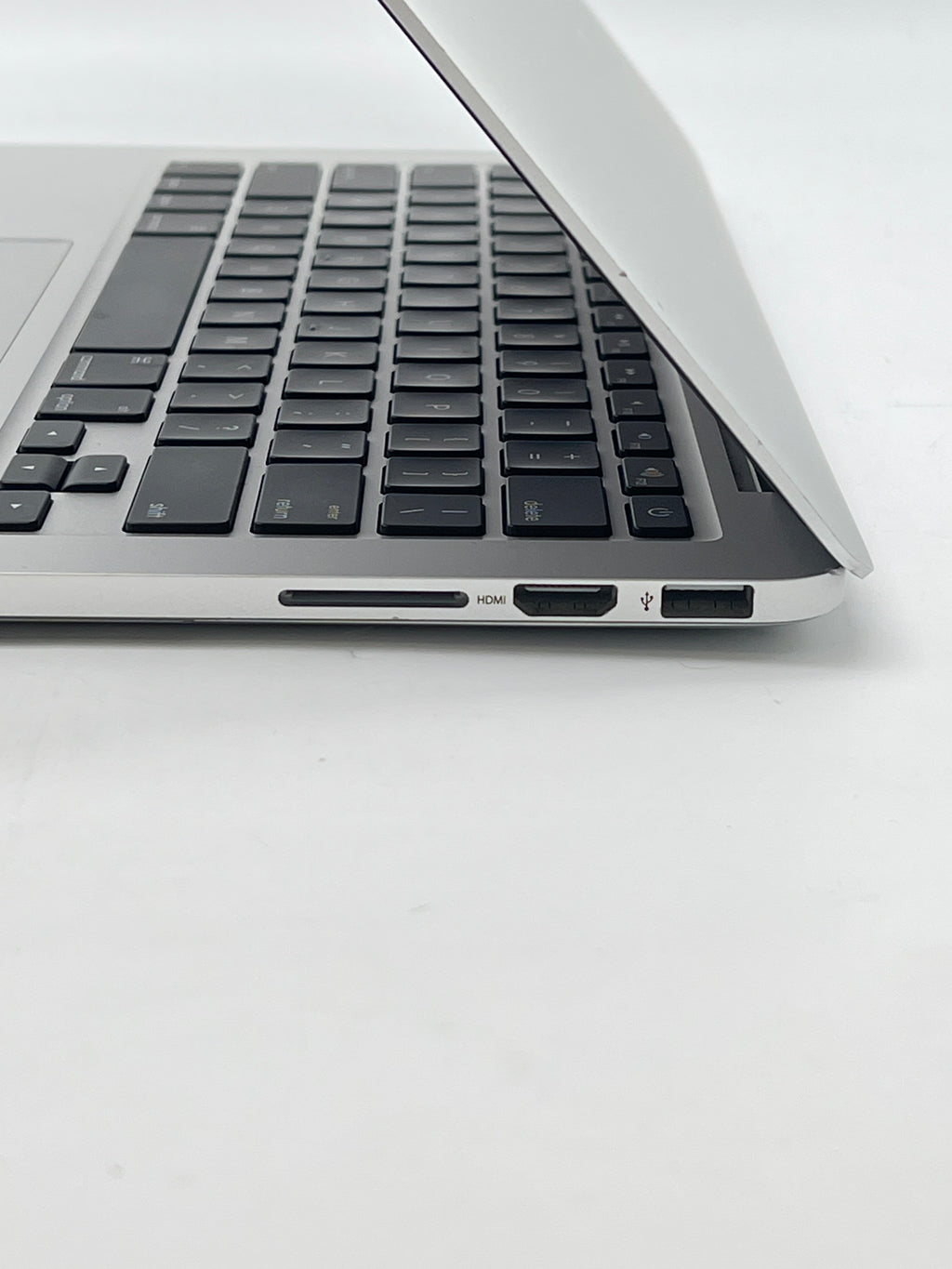 Apple MacBook Pro 13" A1502 i5 16GB RAM 512GB Flash Storage - Used