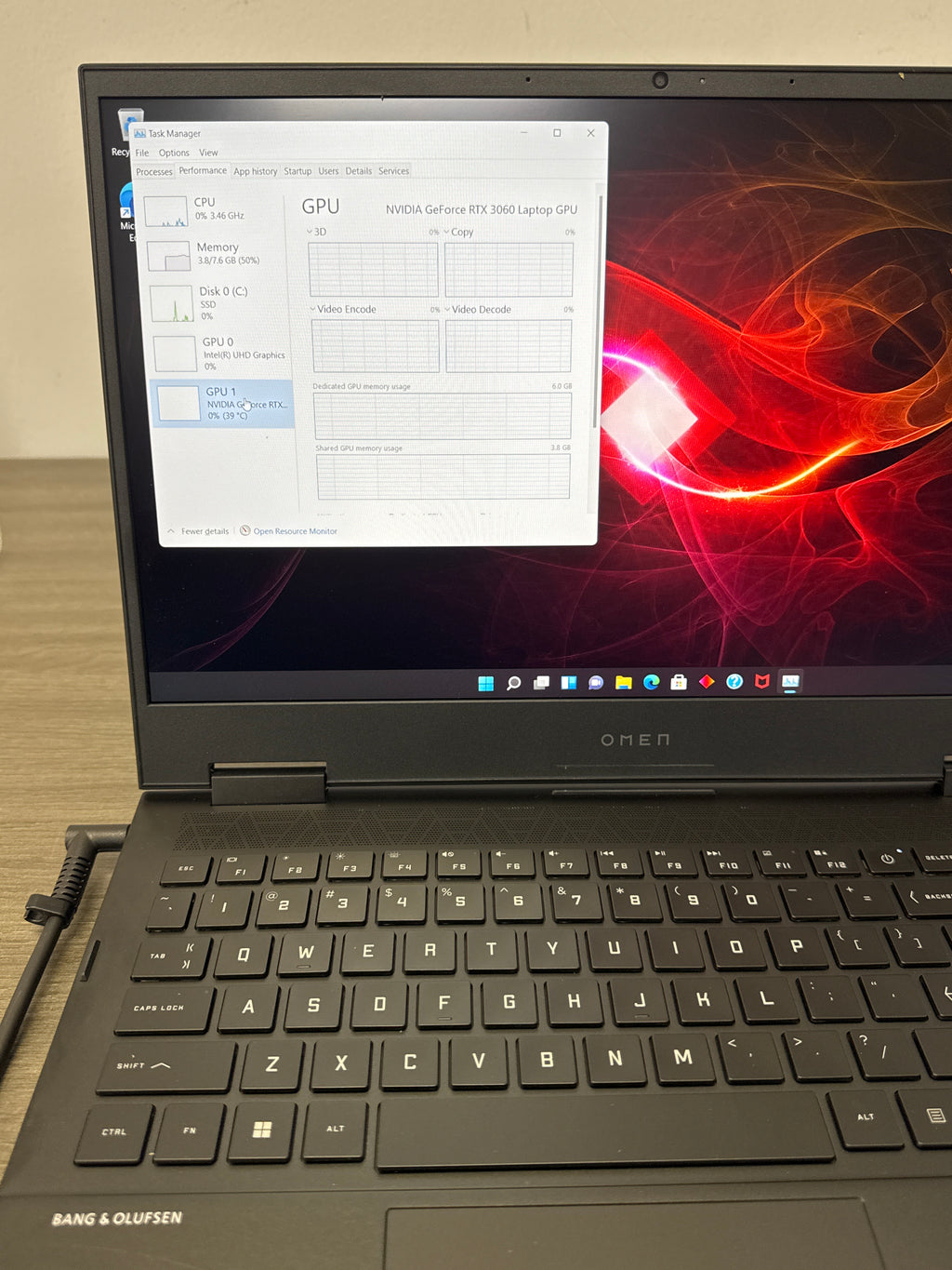HP Omen 15-ek1xxx Core i7 11800H 8GB RAM 512GB SSD RTX 3060 - Bad Battery