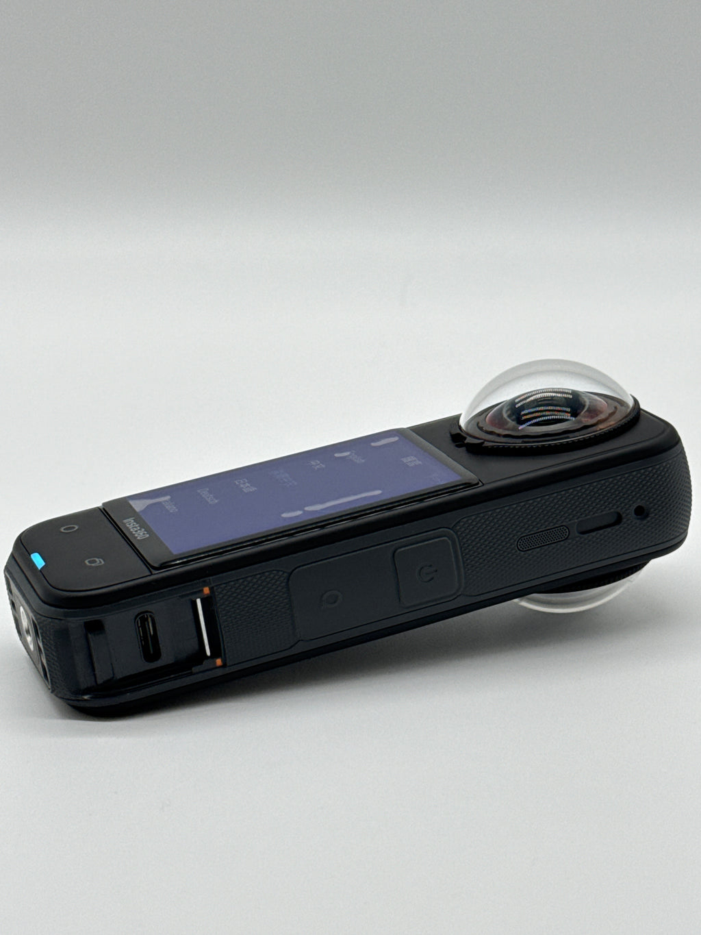 Insta360 X5 8K Action Camera Black 2.0 in UHD 512 GB