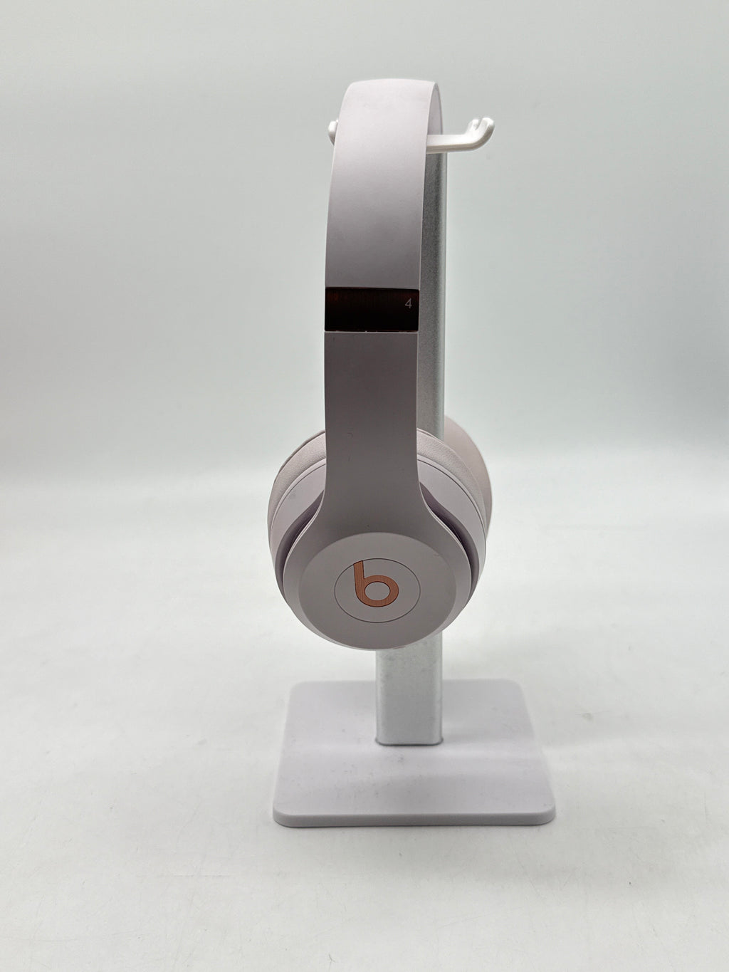 Beats Solo 4 Bluetooth Wireless On-Ear Headphones Pink - Used