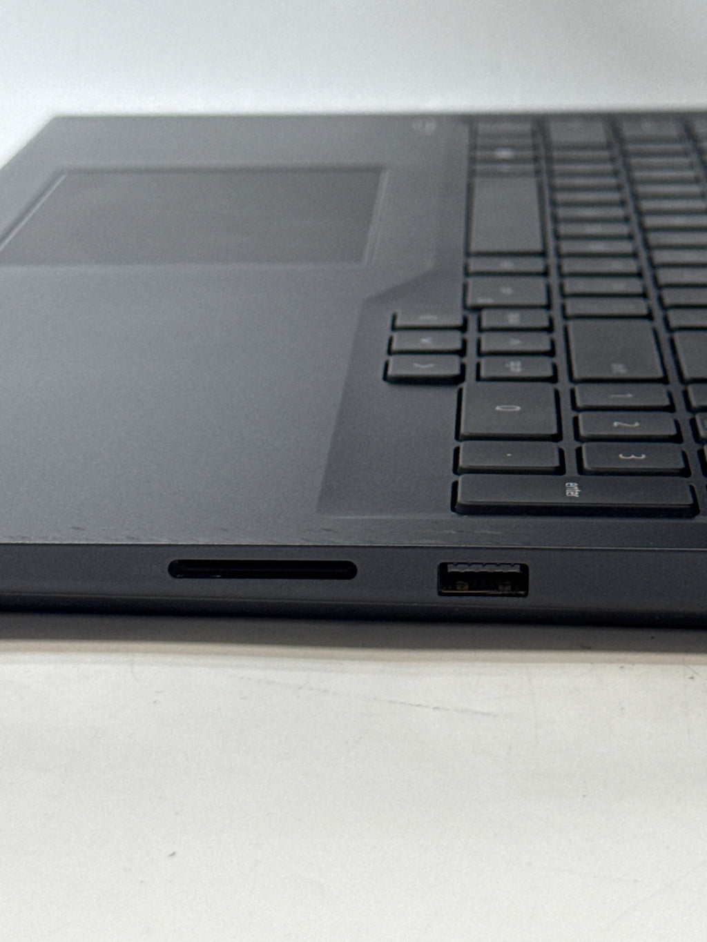 Dell G7 7700 i7-10750H 16GB RAM 512GB SSD GTX 1660 Ti - Bad Battery