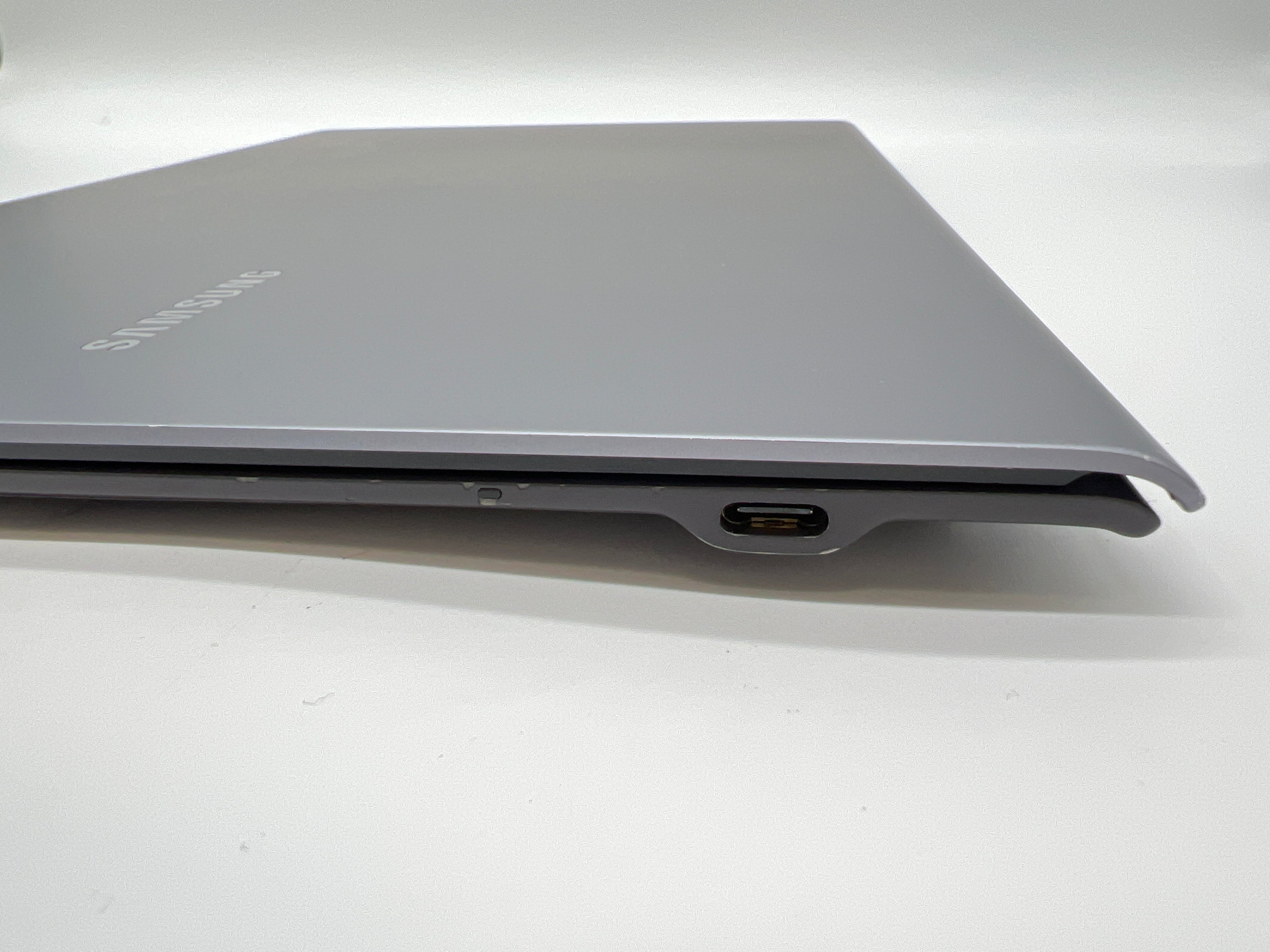 Samsung Galaxy Book S SM-W767V 13.3" Touch Snapdragon 8CX 8GB RAM 256GB SSD