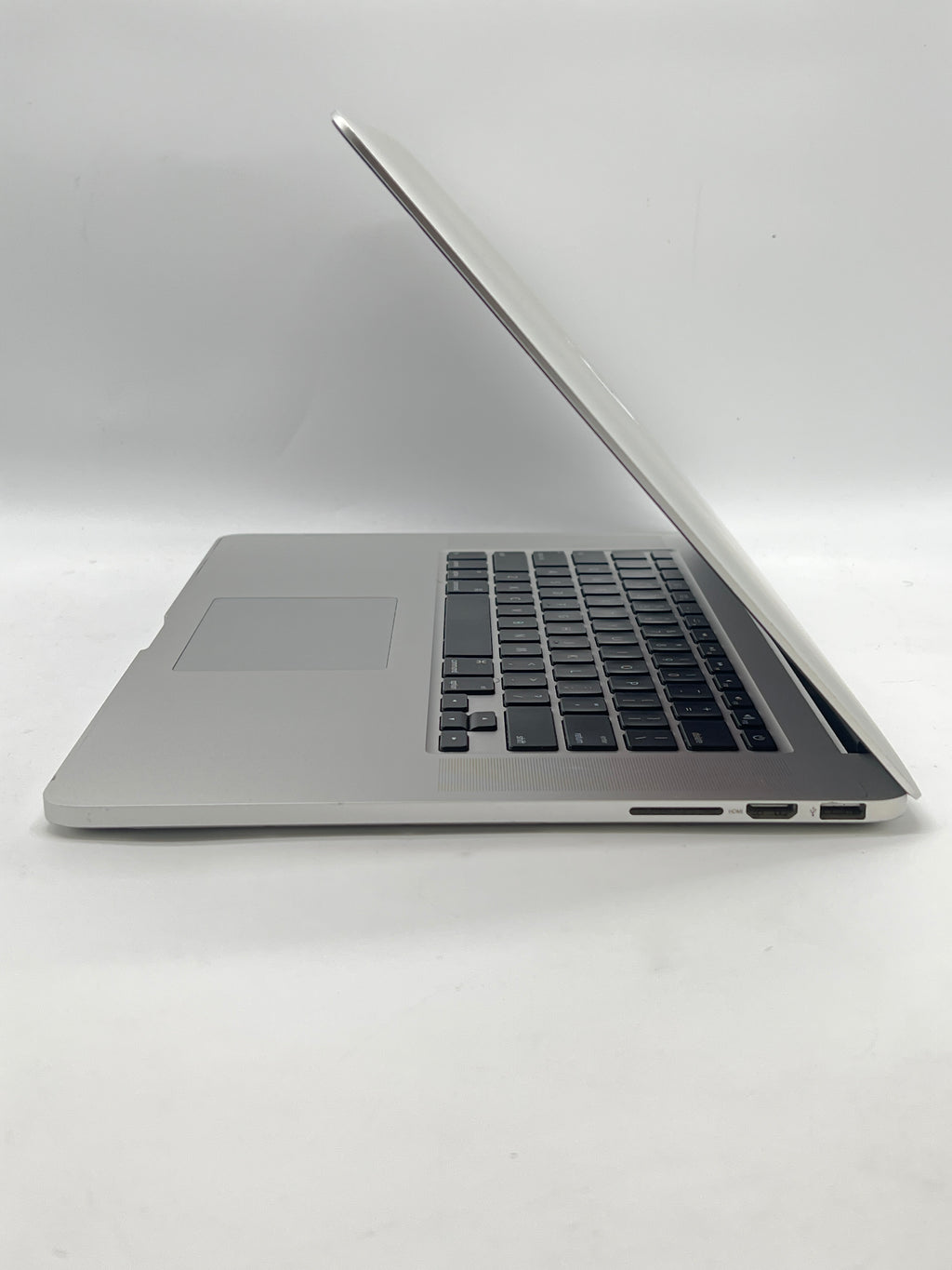 Apple MacBook Pro 15 A1398 2014 Intel i7 16GB RAM 256GB SSD Silver - Used