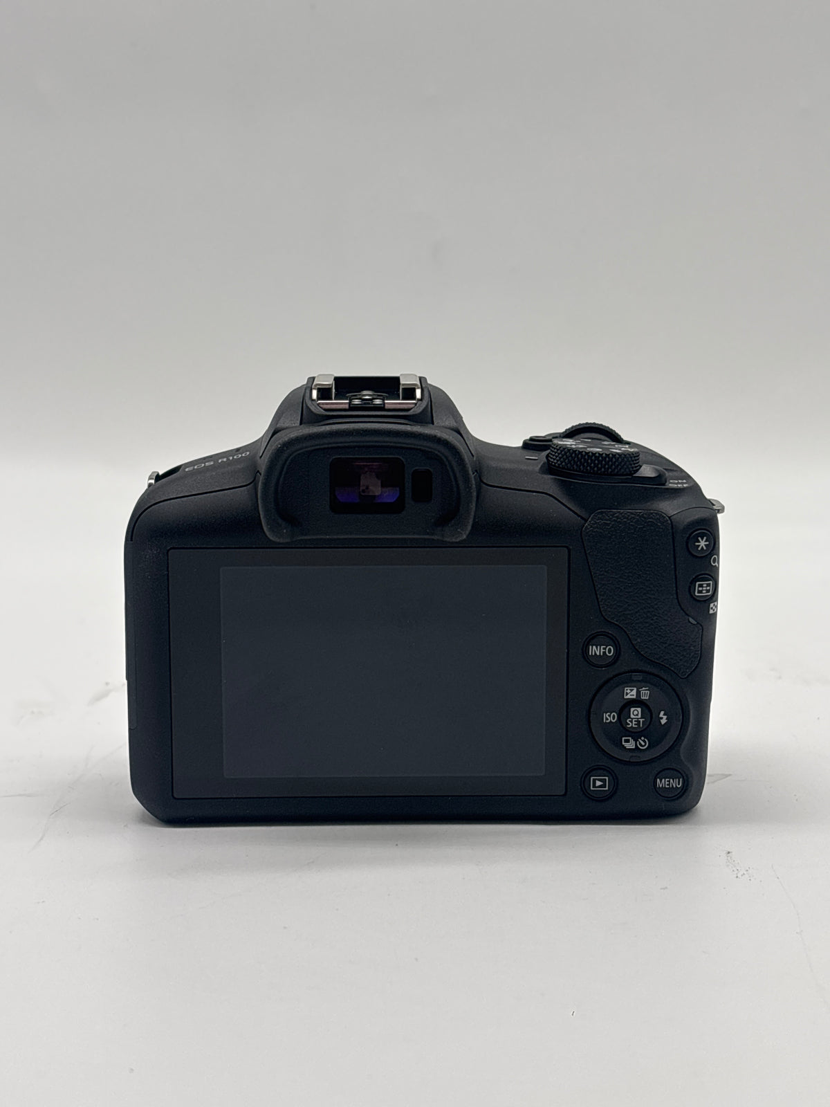 Canon EOS R100 Mirrorless Digital Camera 24.1MP with RF-S 18-45mm Lens - Used