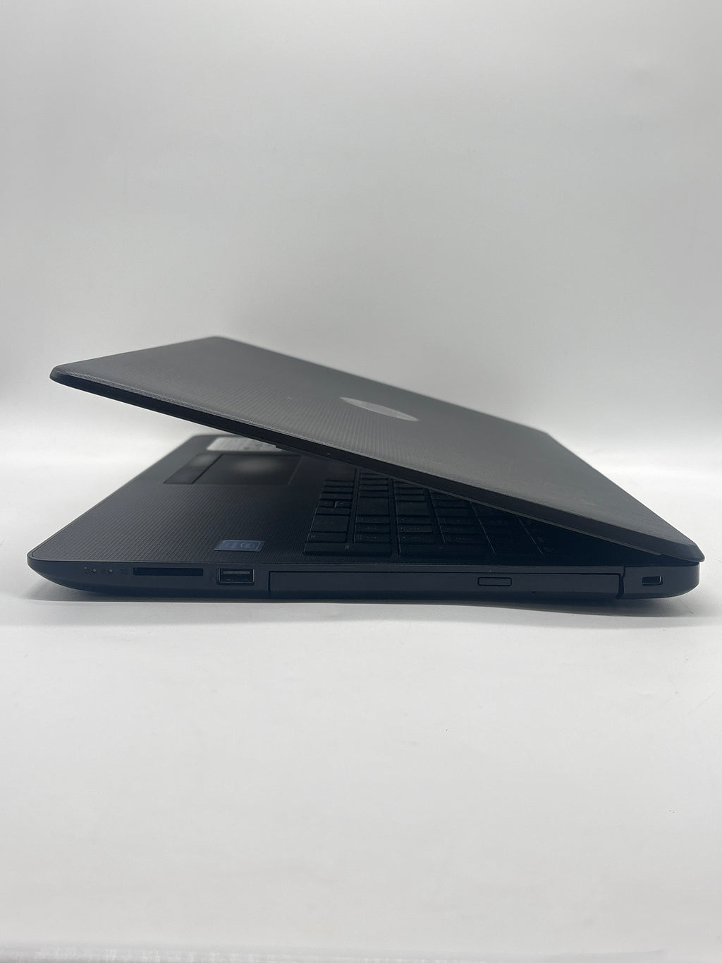HP 15-bs020wm Pentium N3710 8GB RAM 1TB SSD