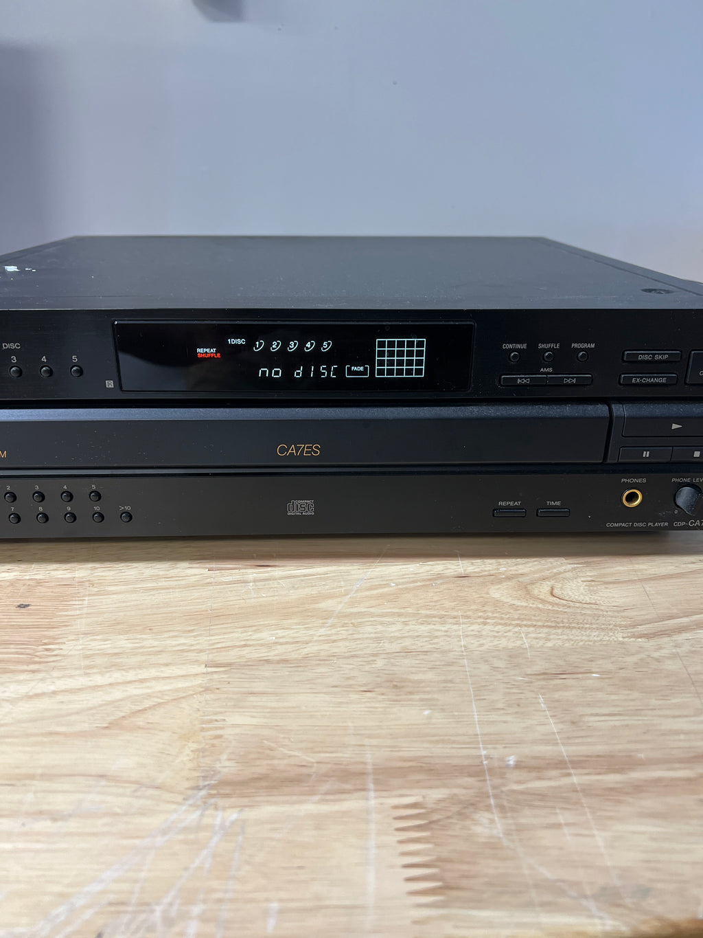 Sony CDP-CA7ES ES Series 5 Disc CD Changer Black Used