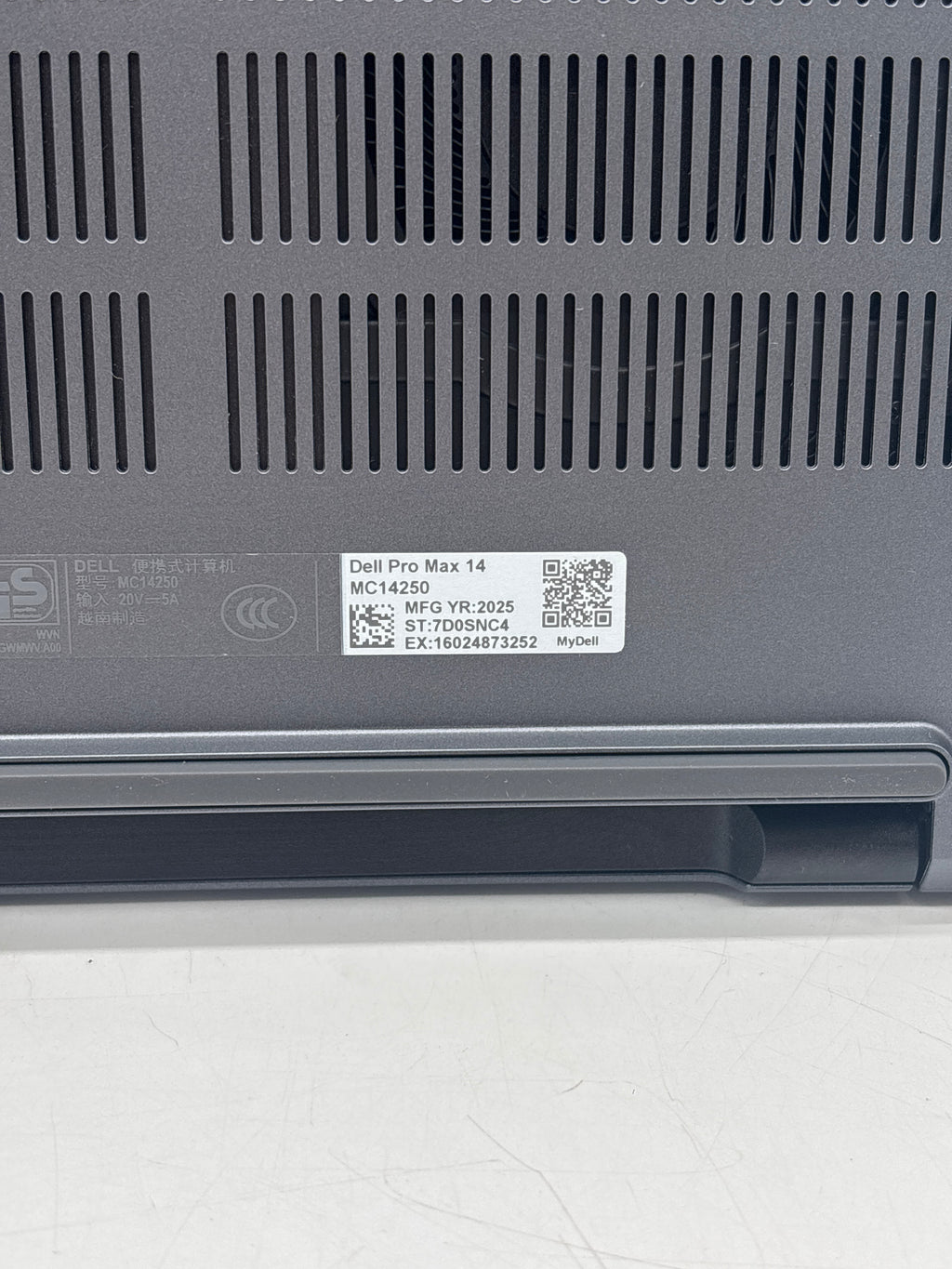 Dell Pro Max 14 Ultra 7 265H 32GB RAM 512GB SSD - Bios Locked Read