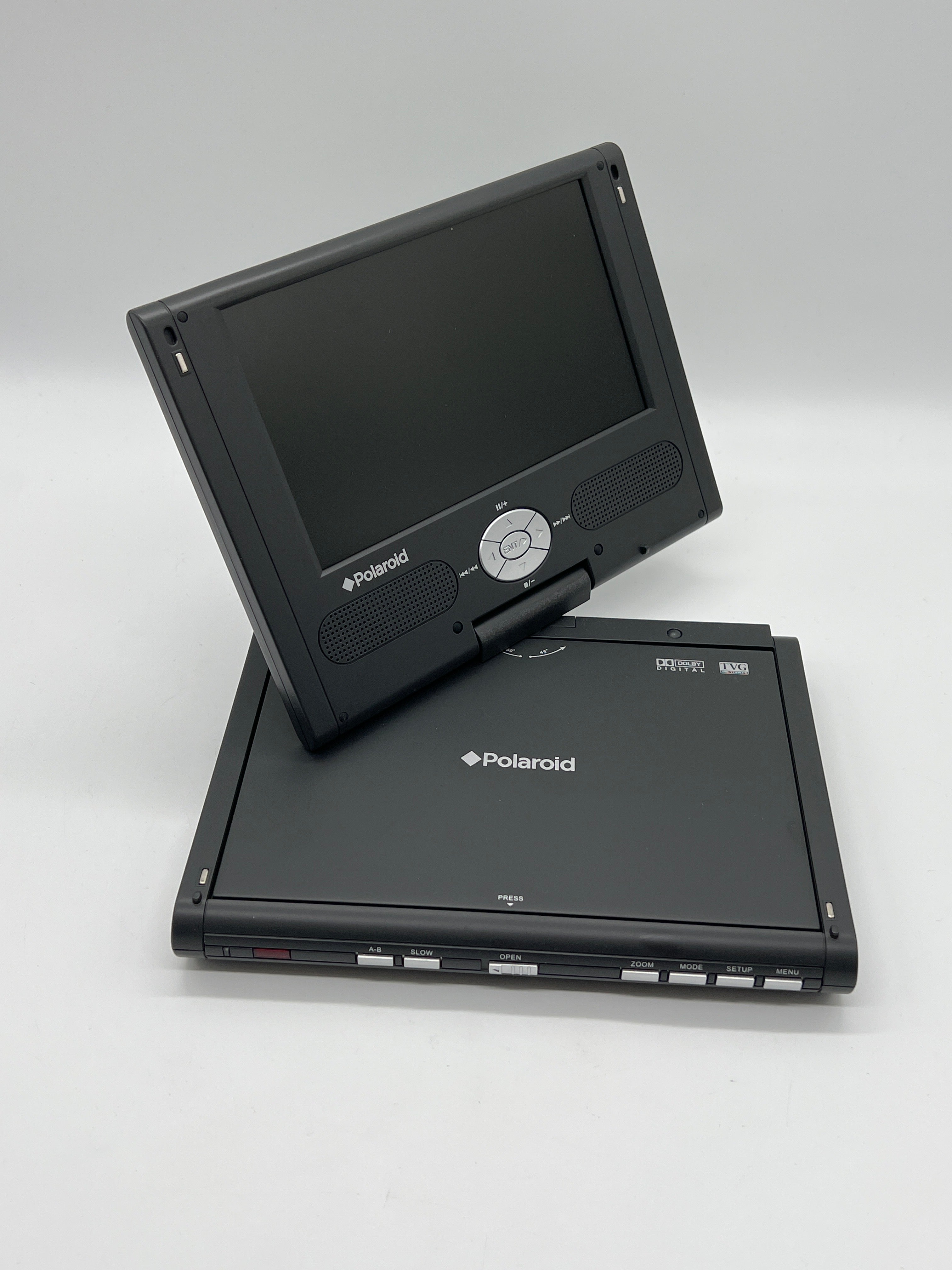 Polaroid PDM-0742 Portable DVD Player