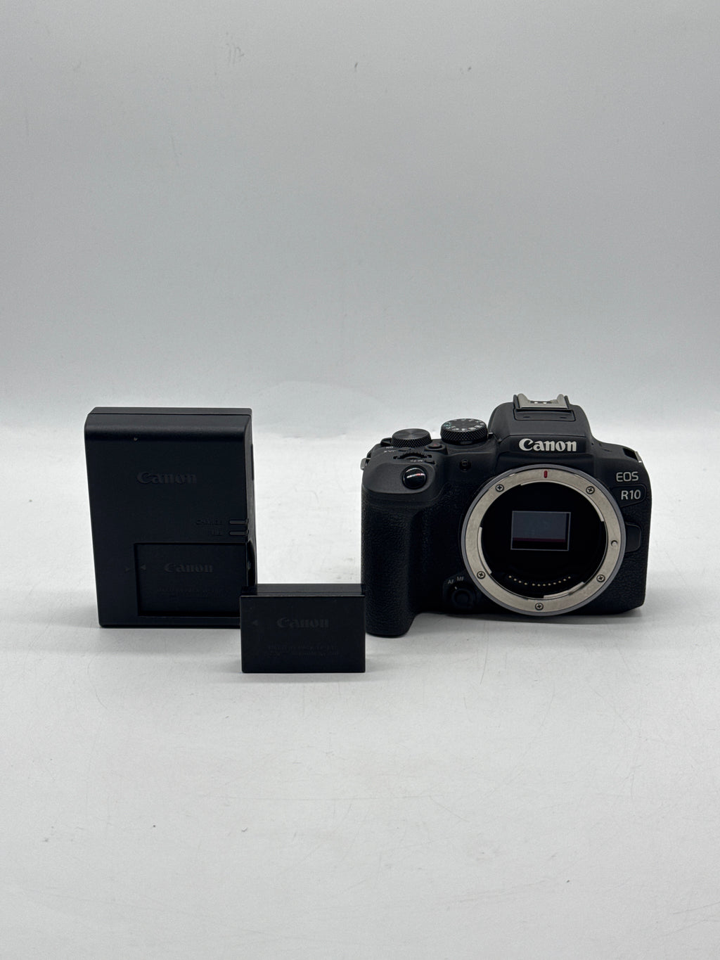 Canon EOS R10 24.2MP Mirrorless Camera Body Only Black - Used