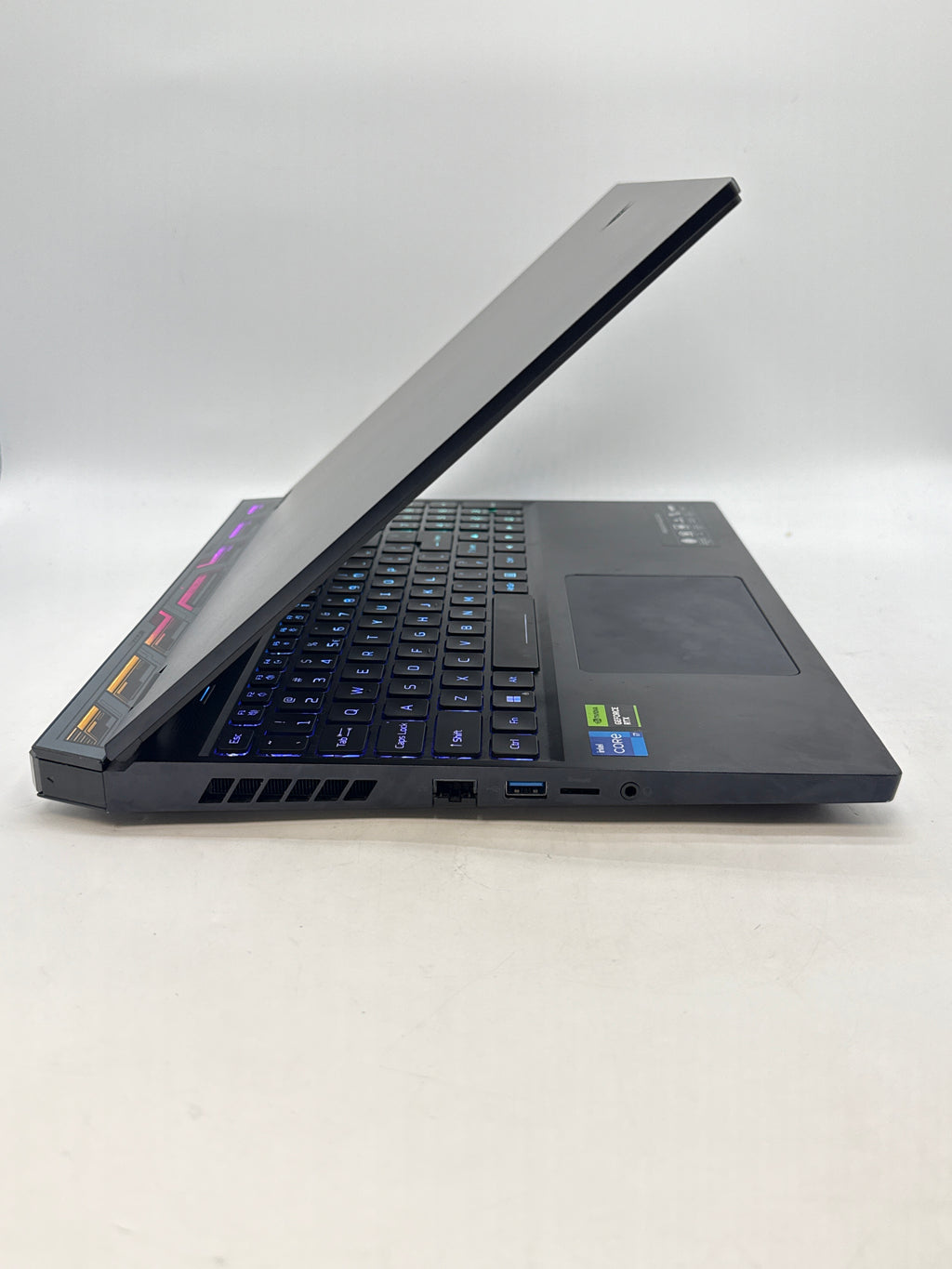 Acer Predator Helios 16 PH16-71 16" i7-13700HX 16GB RAM 1TB SSD GeForce RTX 4060 - Used